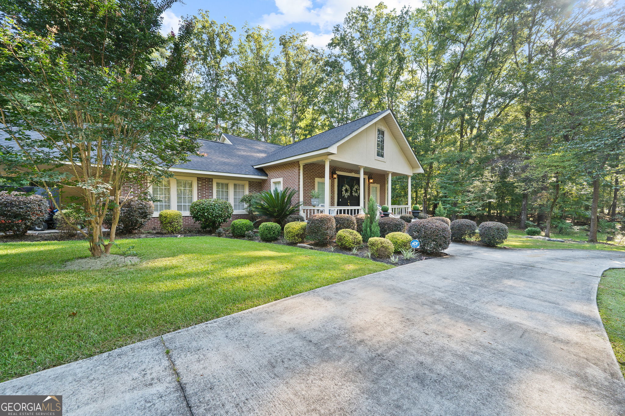 156 Log Cabin Road NE Milledgeville GA 31061
