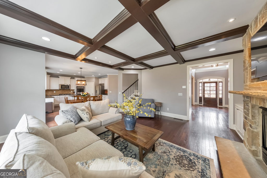 62 Applewood Lane Acworth GA 30101