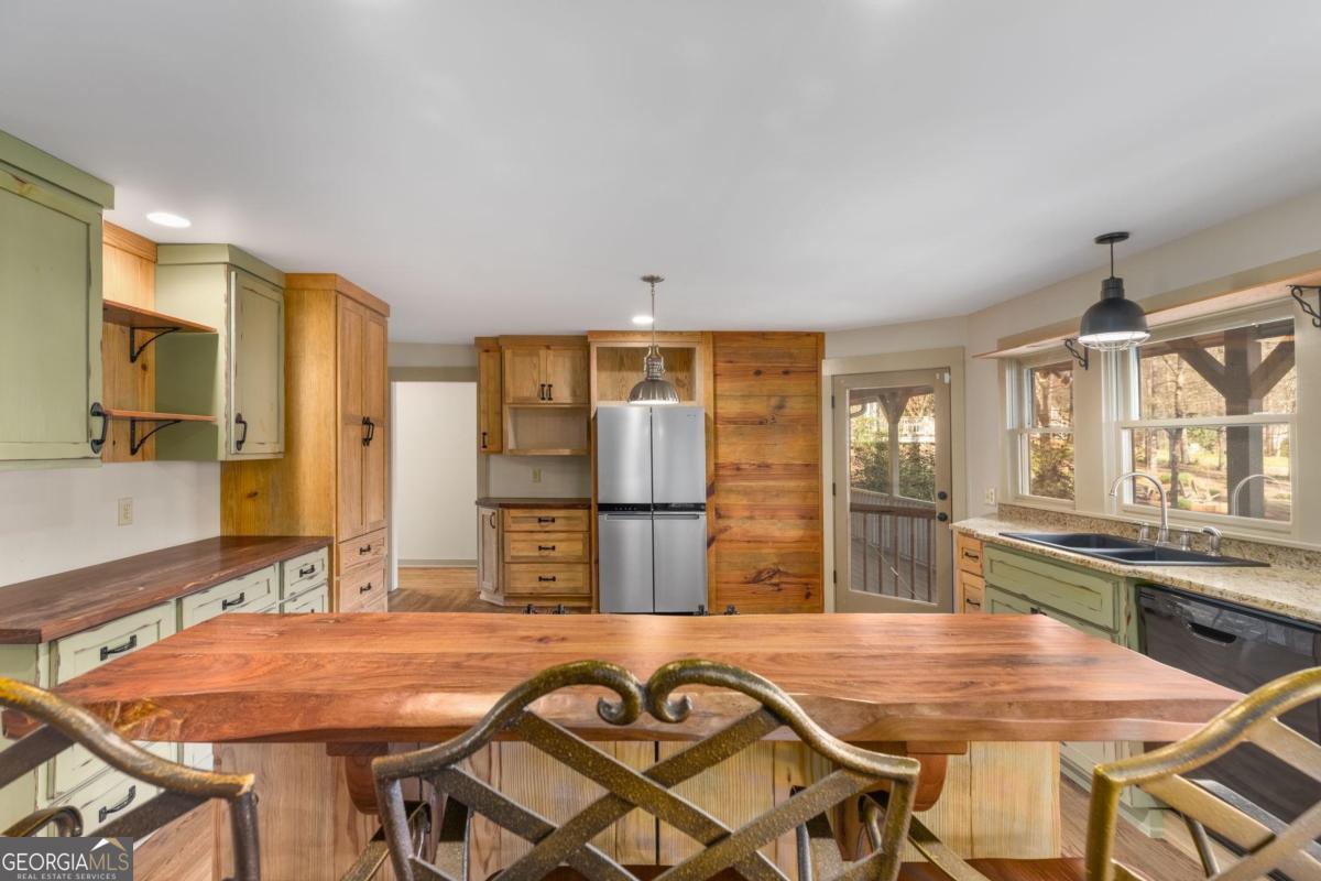 1641 Bennett Springs Drive Greensboro GA 30642