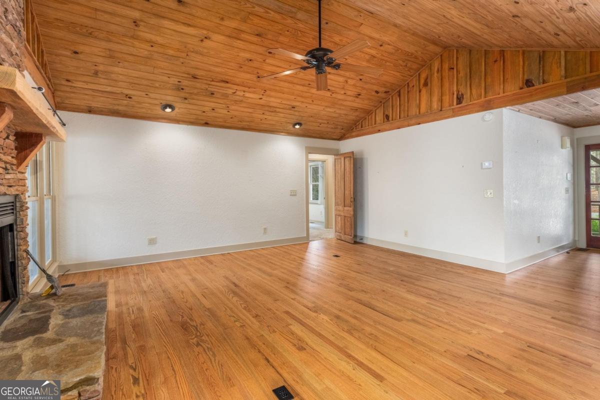 1641 Bennett Springs Drive Greensboro GA 30642