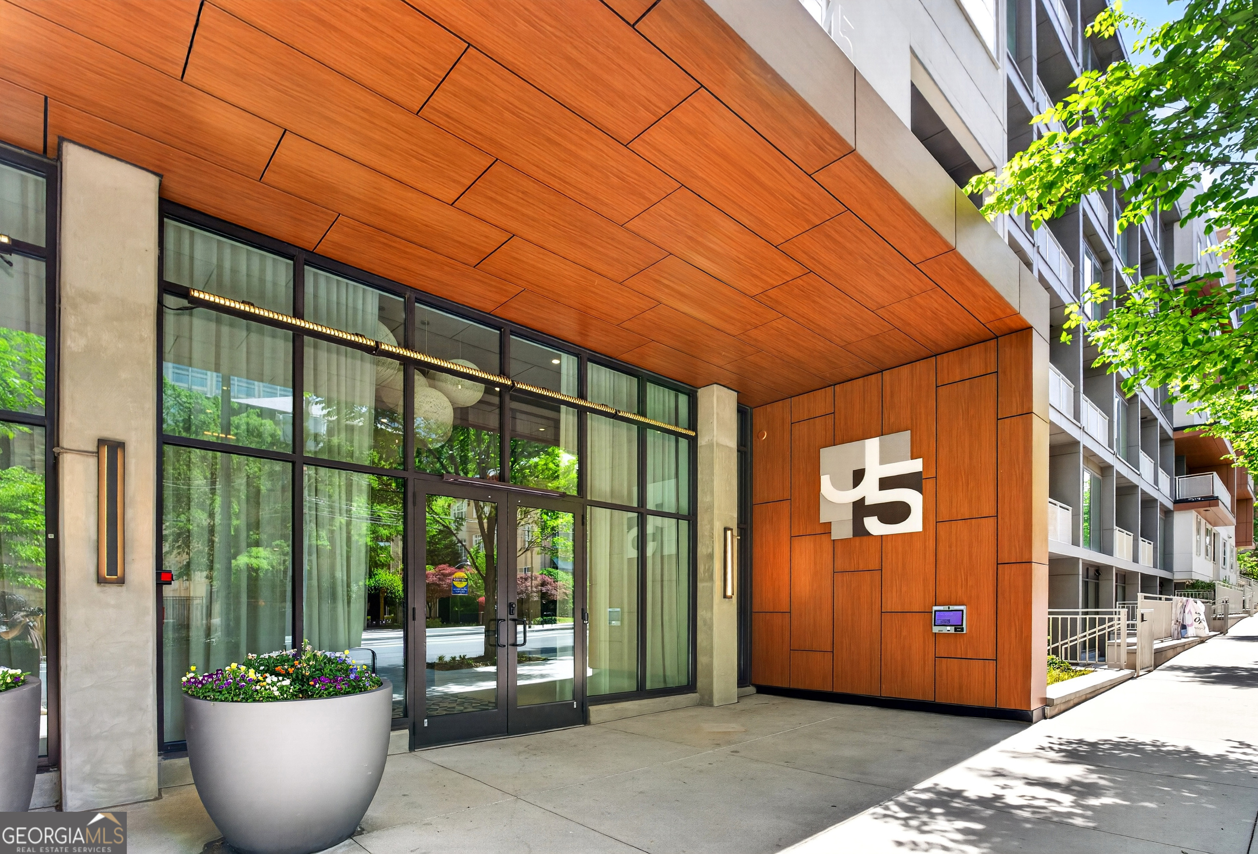 775 Juniper Street Atlanta GA 30308