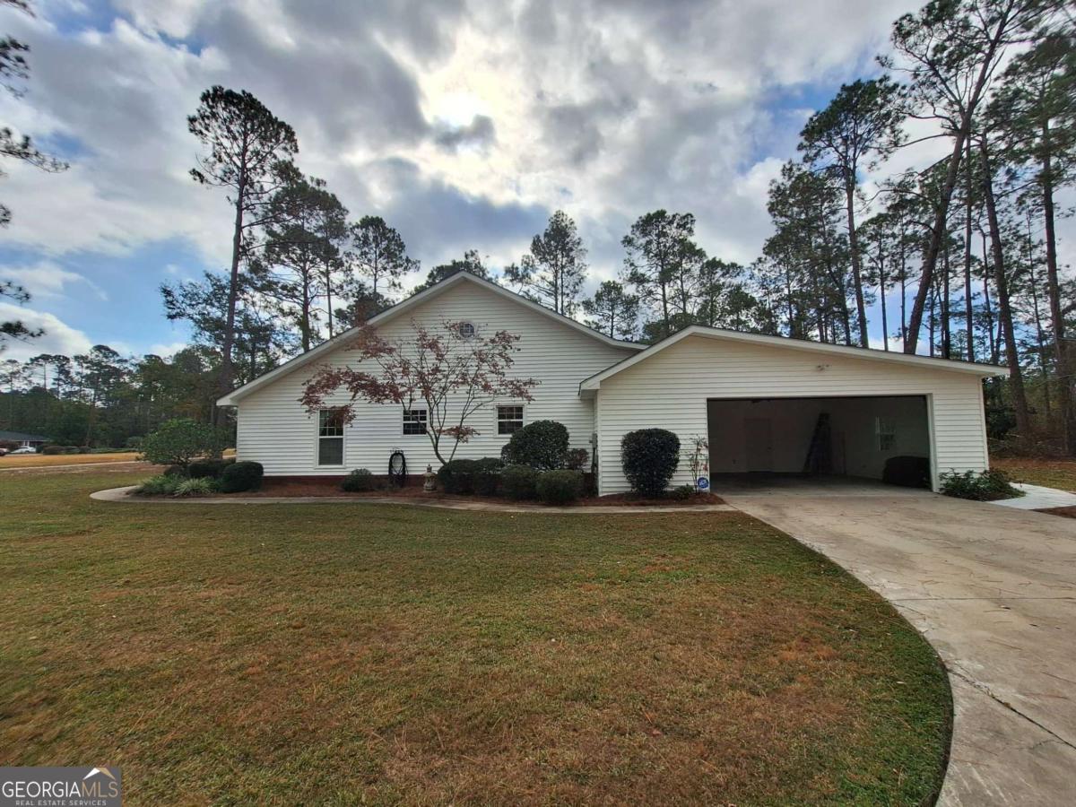 250 Weatherly Drive Baxley GA 31513