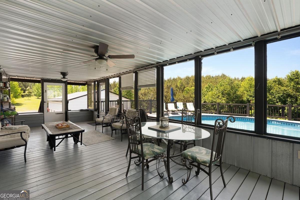 1239 Old Boone Ford Road SE Fairmount GA 30139