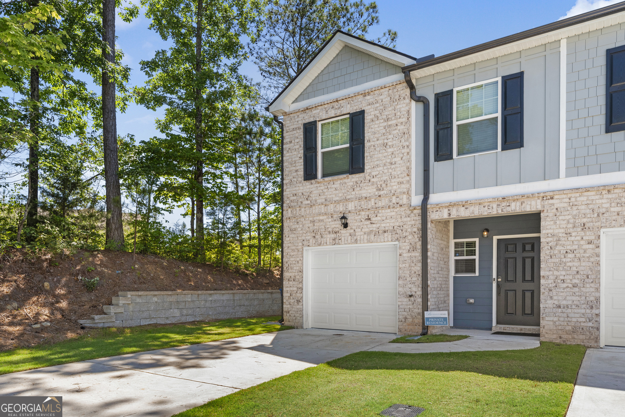 7041 Livia Point Riverdale GA 30296