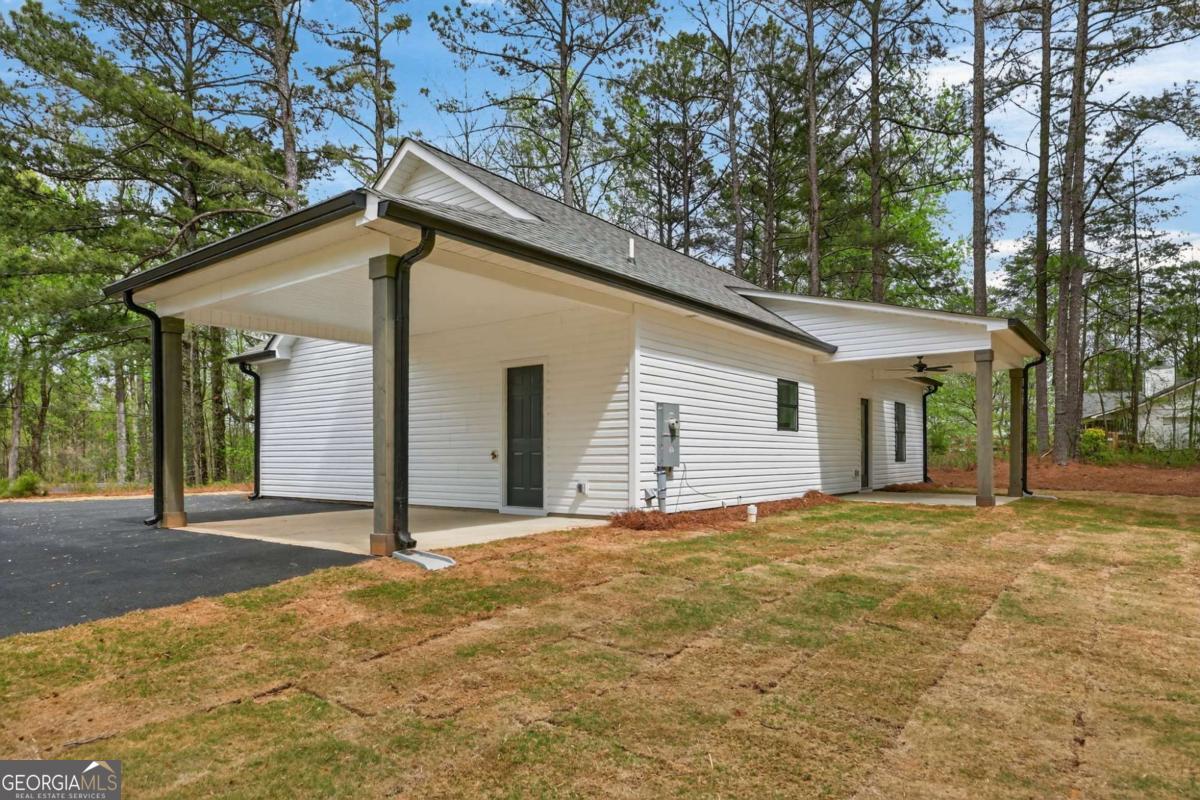 1955 Goldmine Road Dallas GA 30157