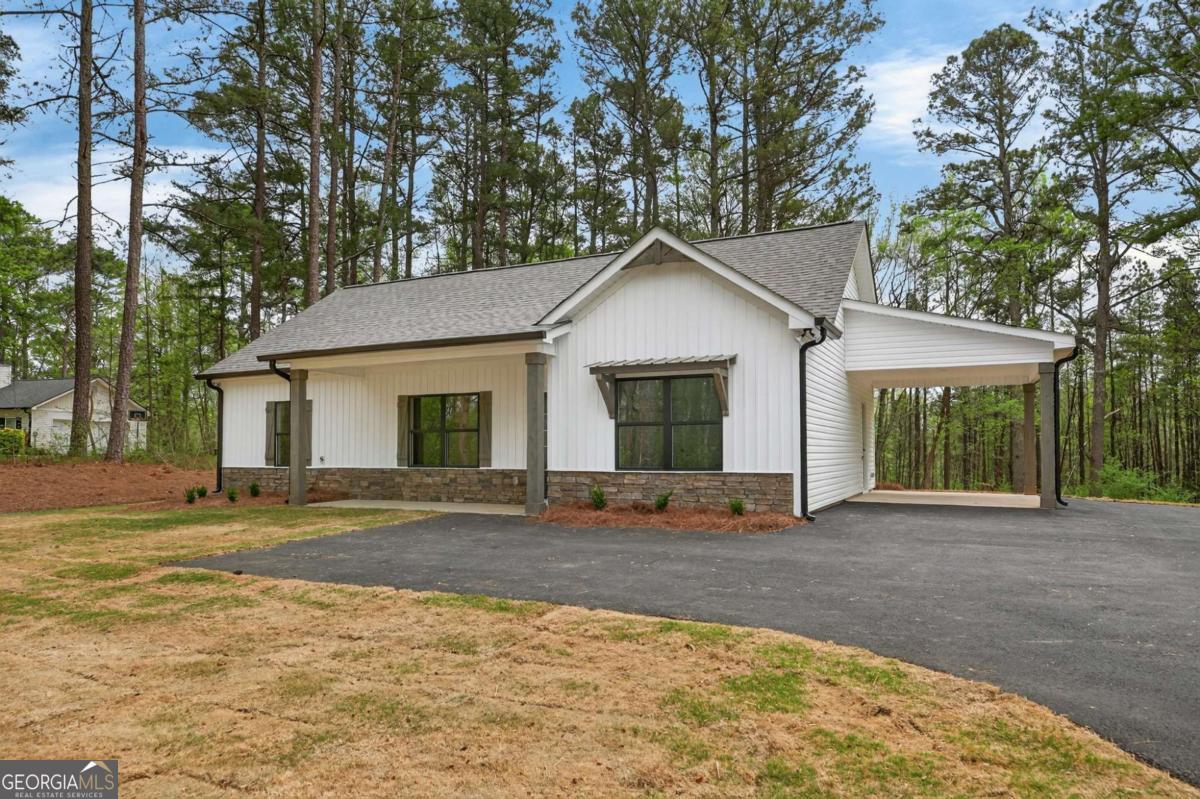1955 Goldmine Road Dallas GA 30157