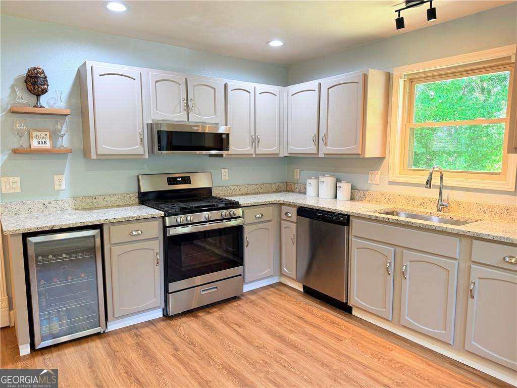 284 Angla Drive SE Smyrna GA 30082