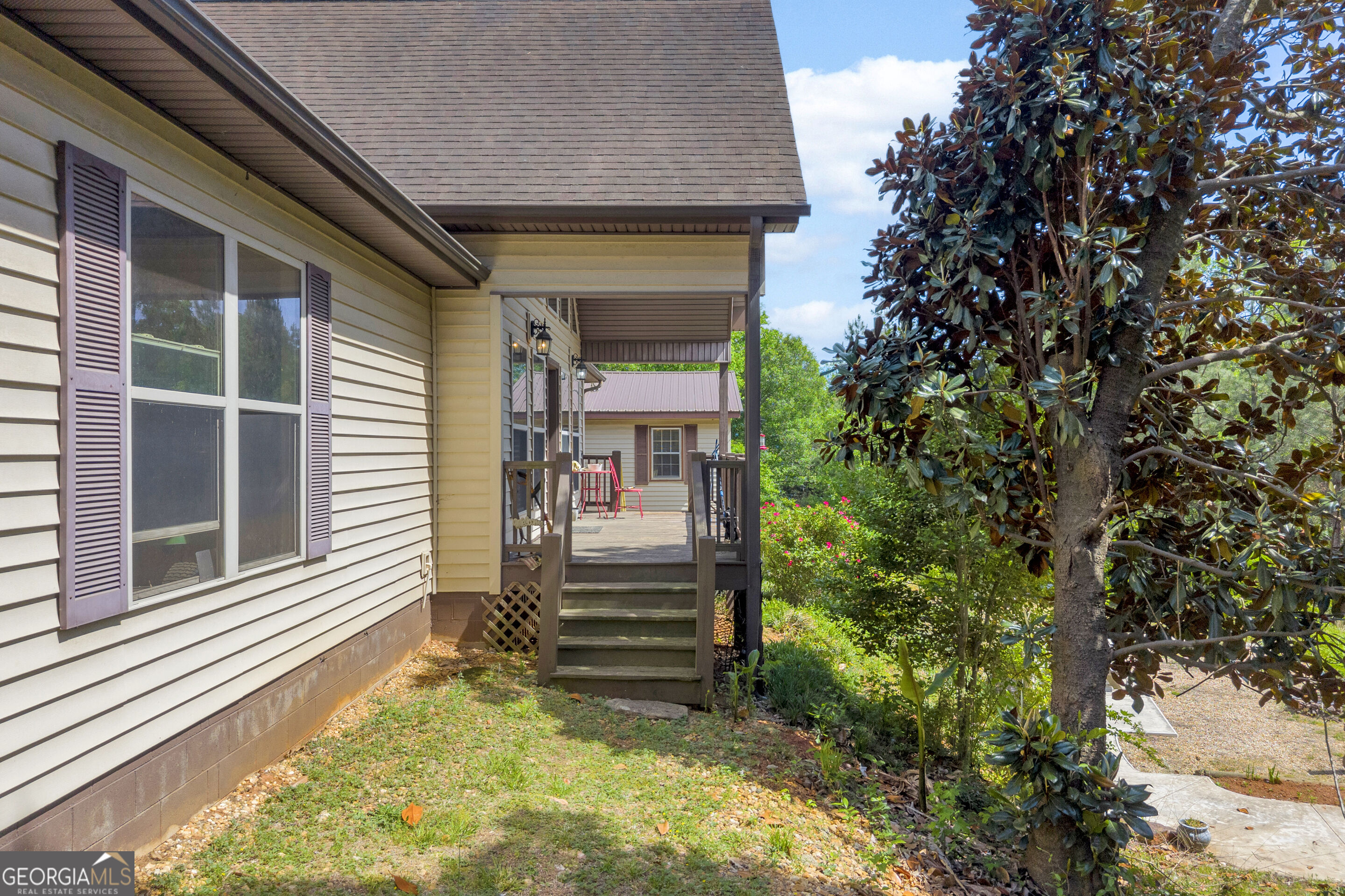 1894 Athens Road Carnesville GA 30521