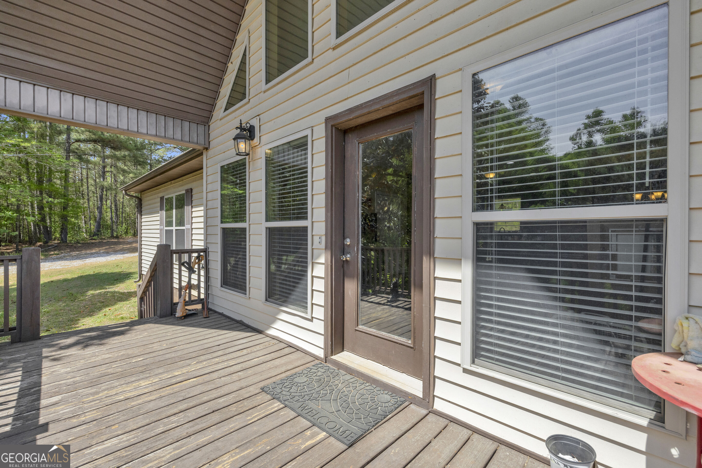 1894 Athens Road Carnesville GA 30521