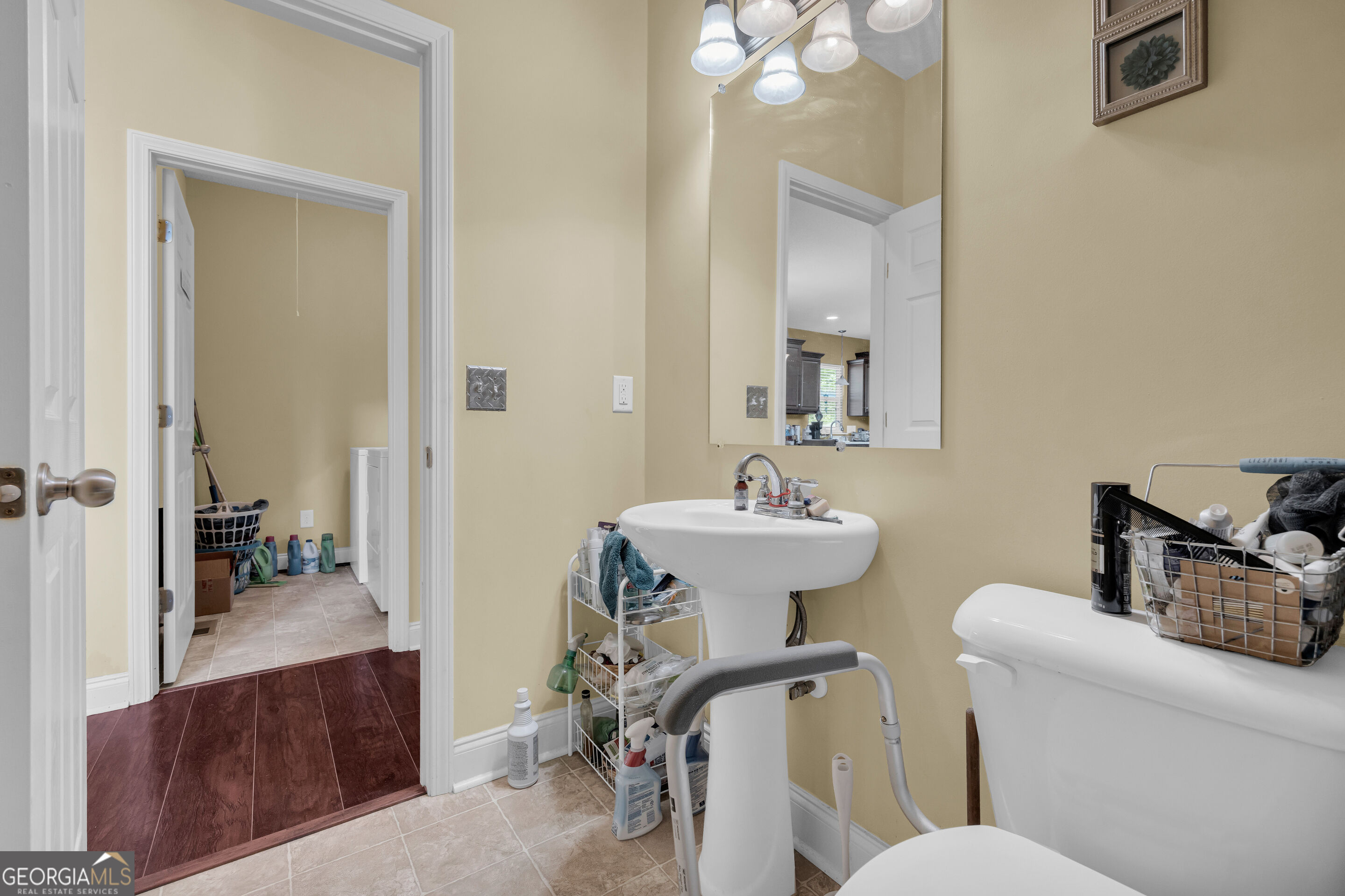 1894 Athens Road Carnesville GA 30521