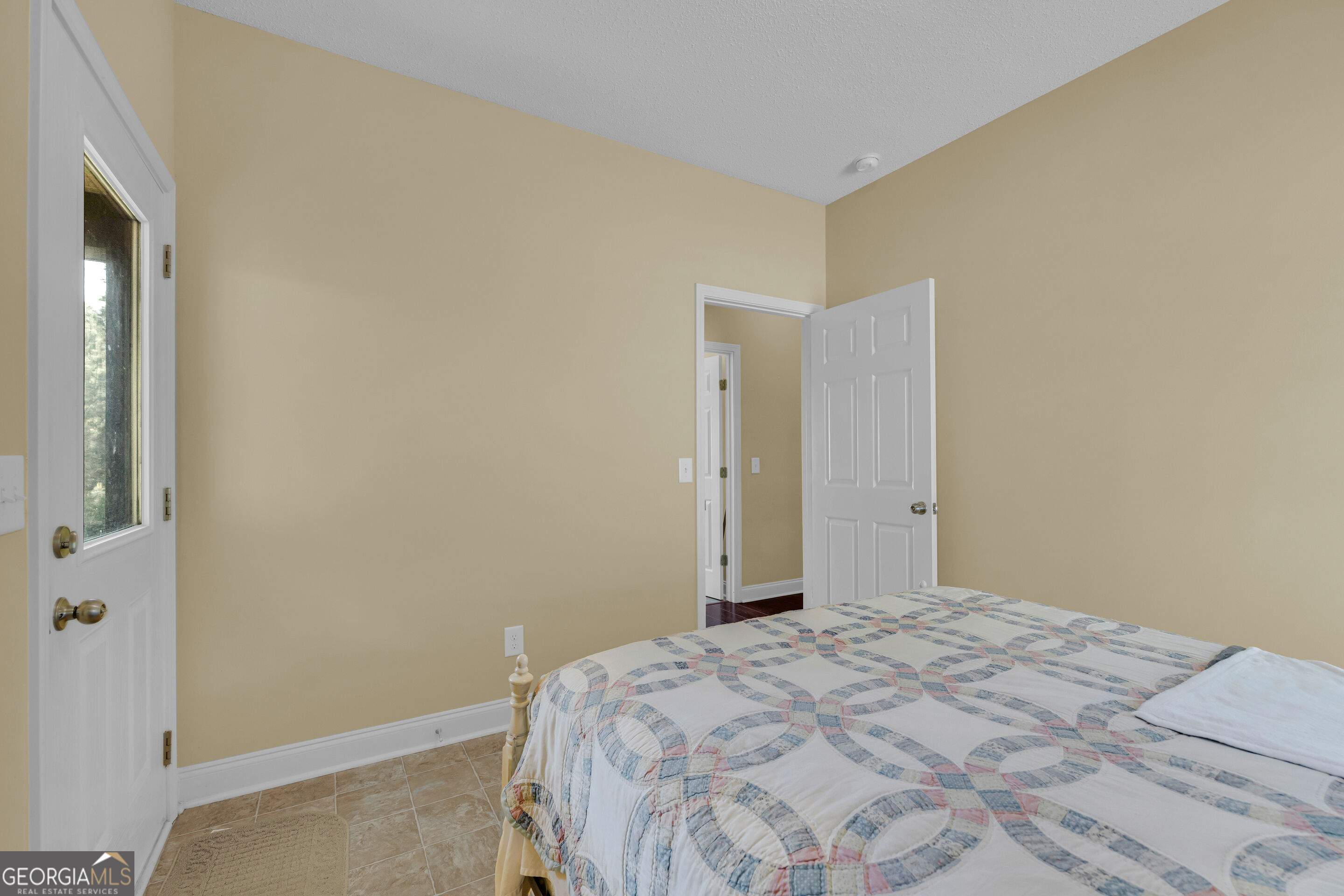 1894 Athens Road Carnesville GA 30521