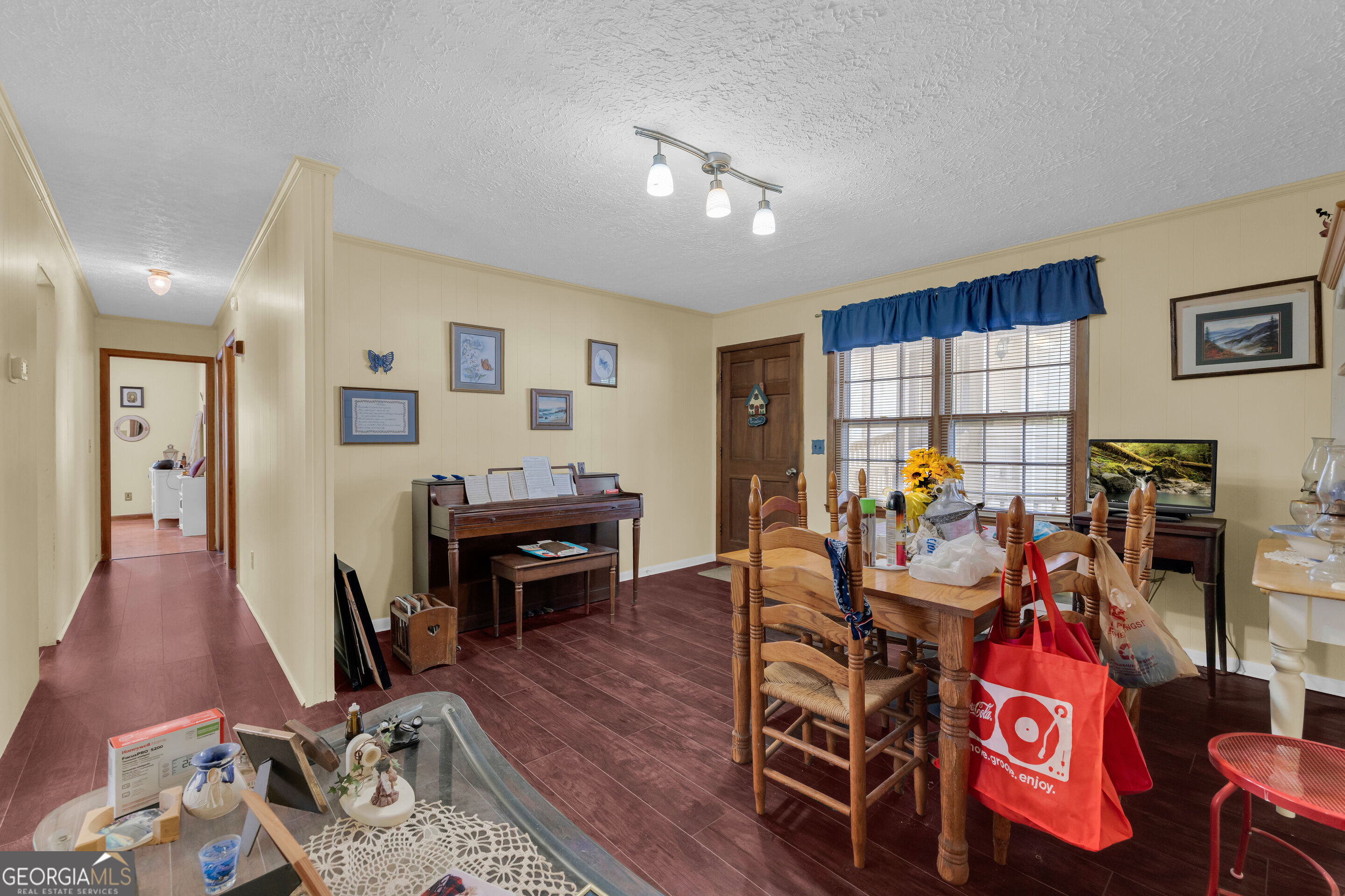 1894 Athens Road Carnesville GA 30521