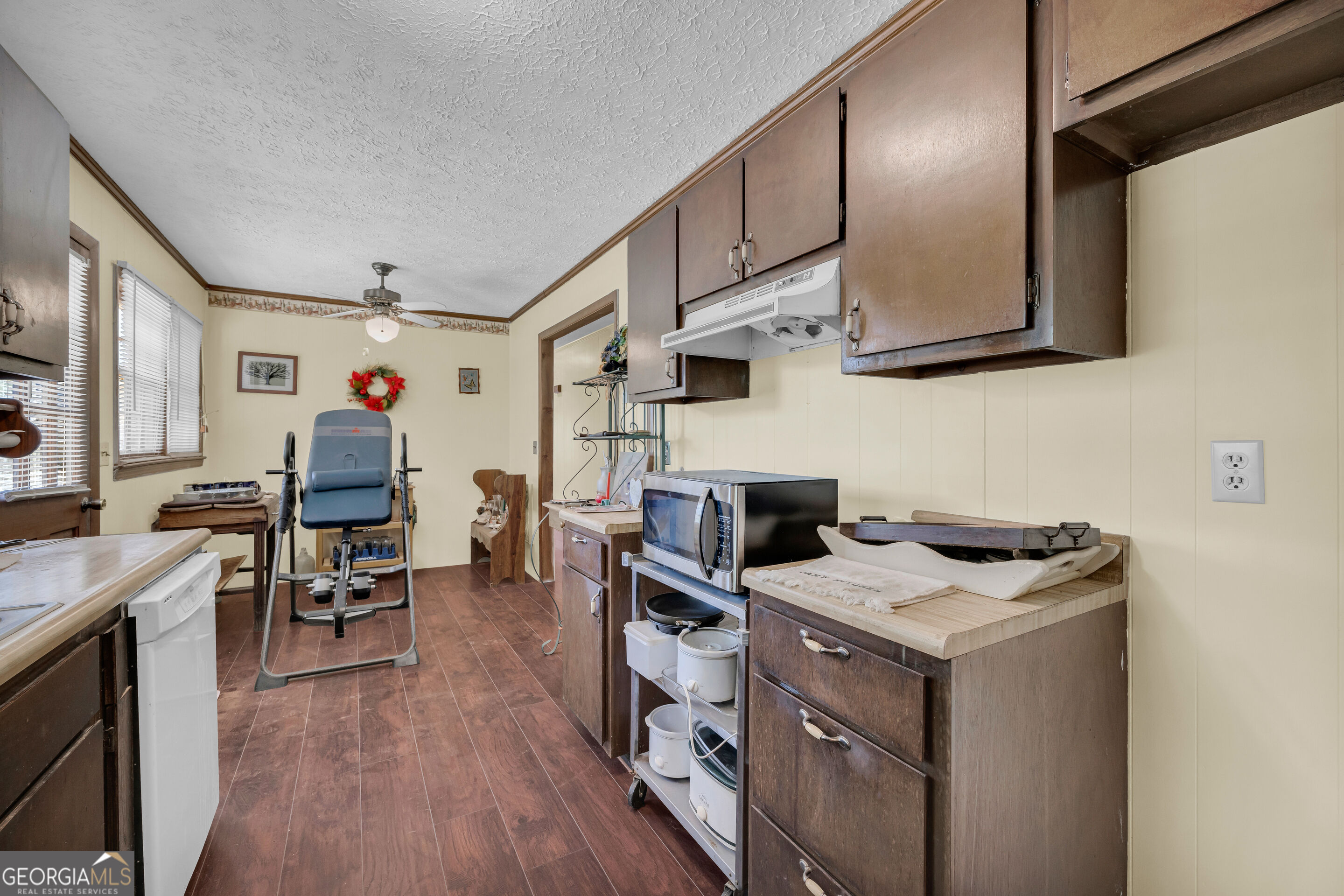 1894 Athens Road Carnesville GA 30521