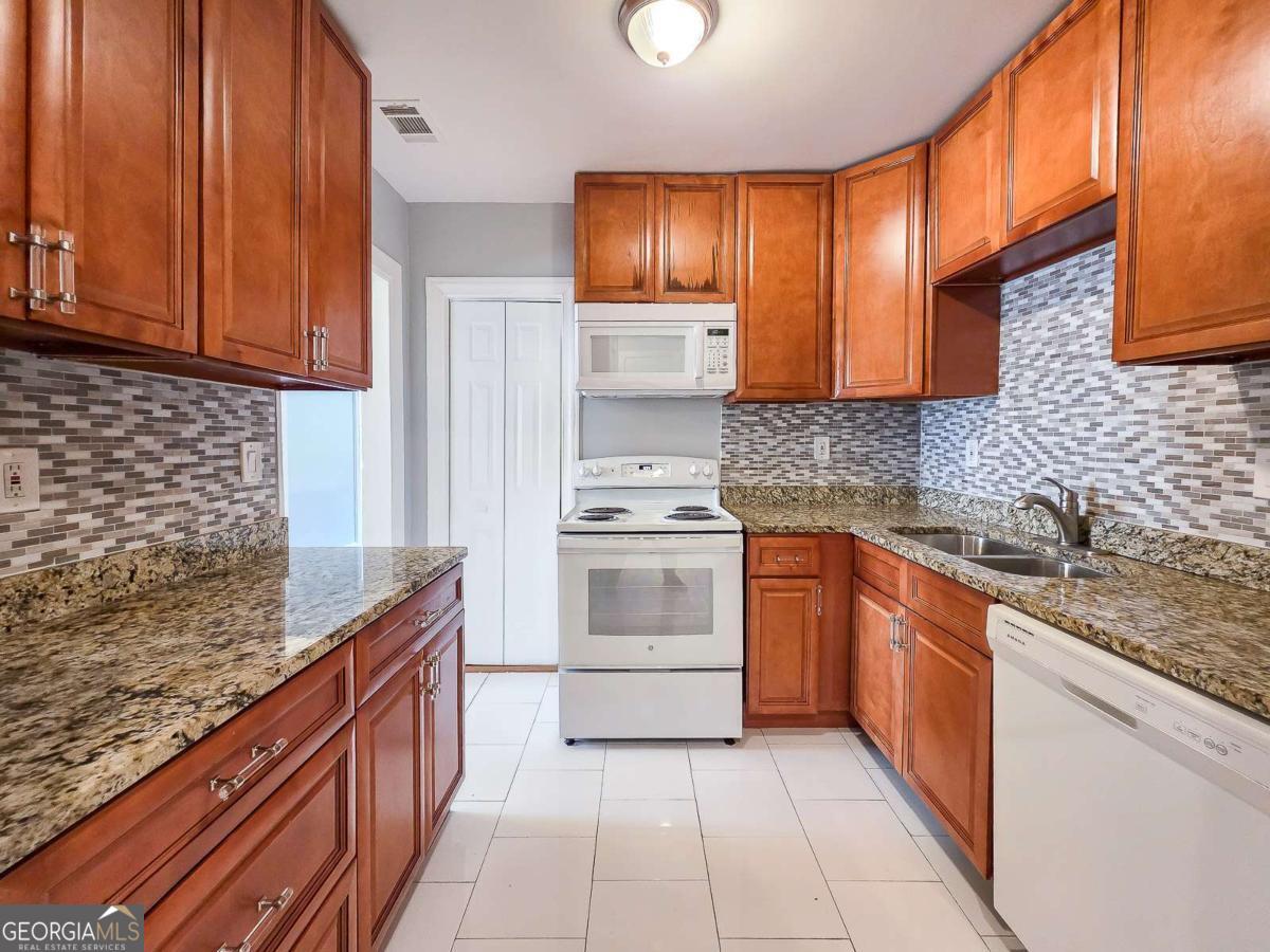 1258 Holly Street NW Atlanta GA 30318
