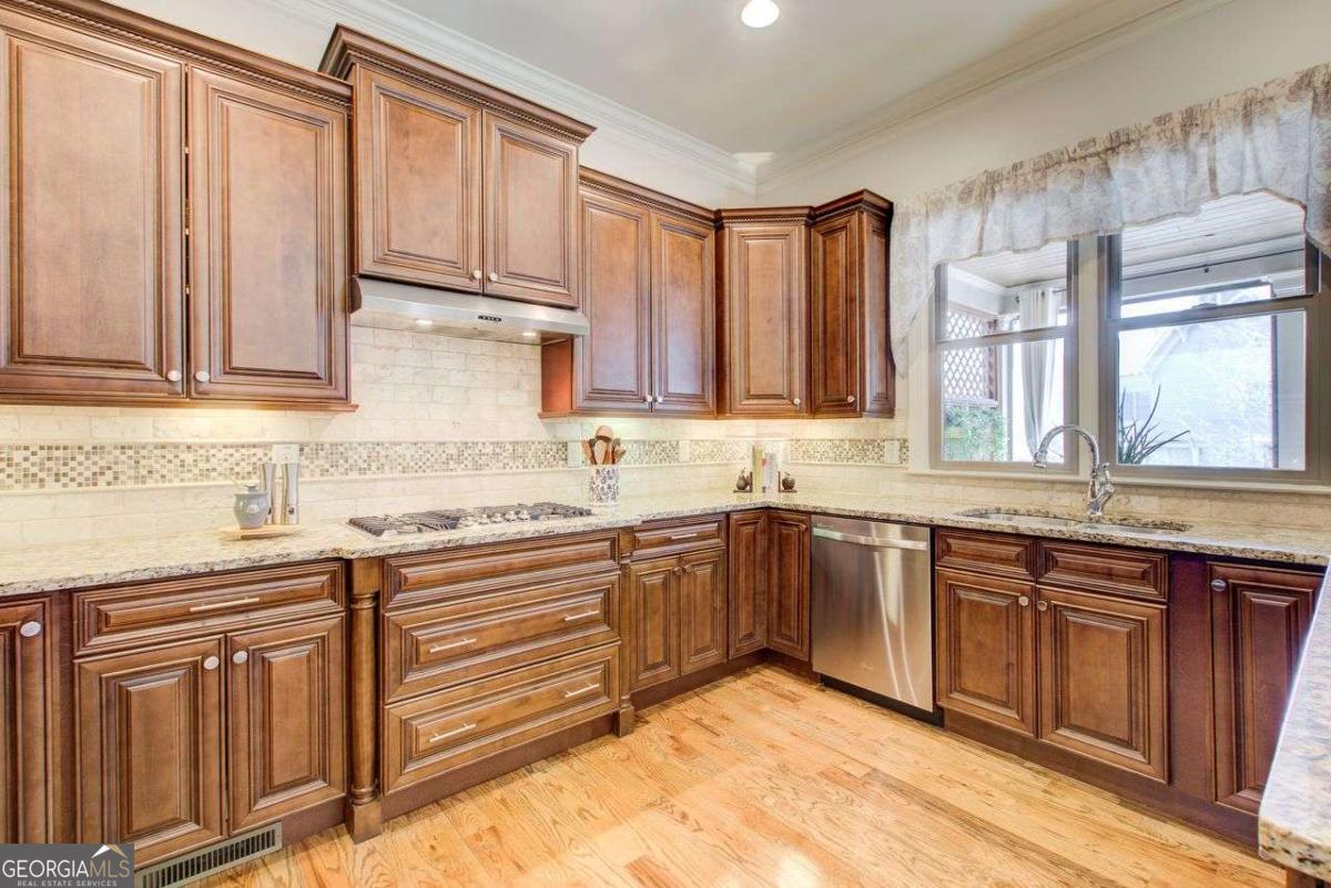 223 Trecastle Square Canton GA 30114