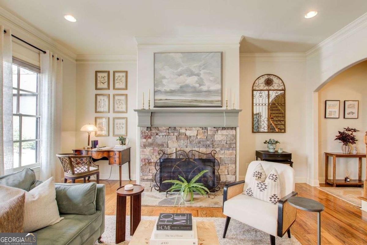223 Trecastle Square Canton GA 30114