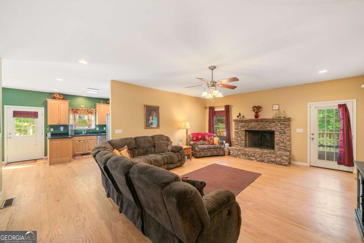 194 Deerfield Drive Dahlonega GA 30533