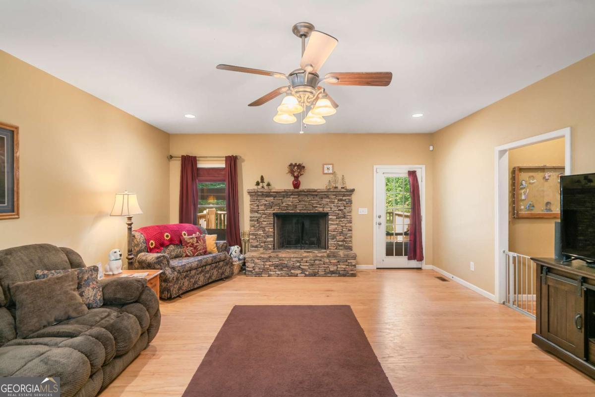 194 Deerfield Drive Dahlonega GA 30533