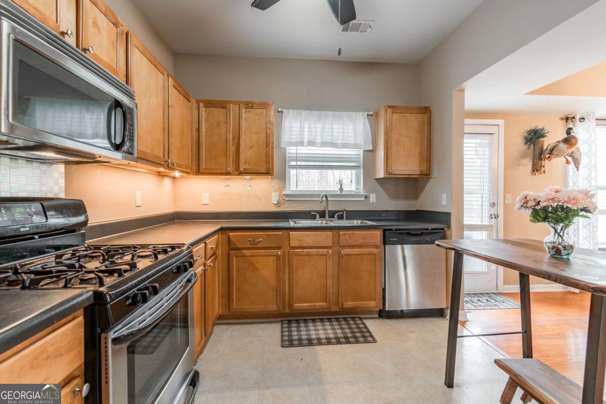 4858 Tangerine Circle Oakwood GA 30566