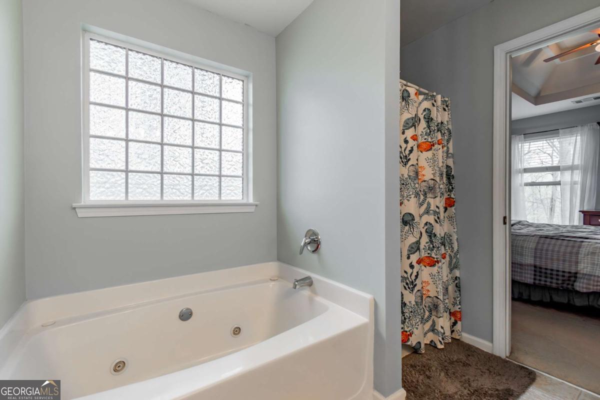 4858 Tangerine Circle Oakwood GA 30566