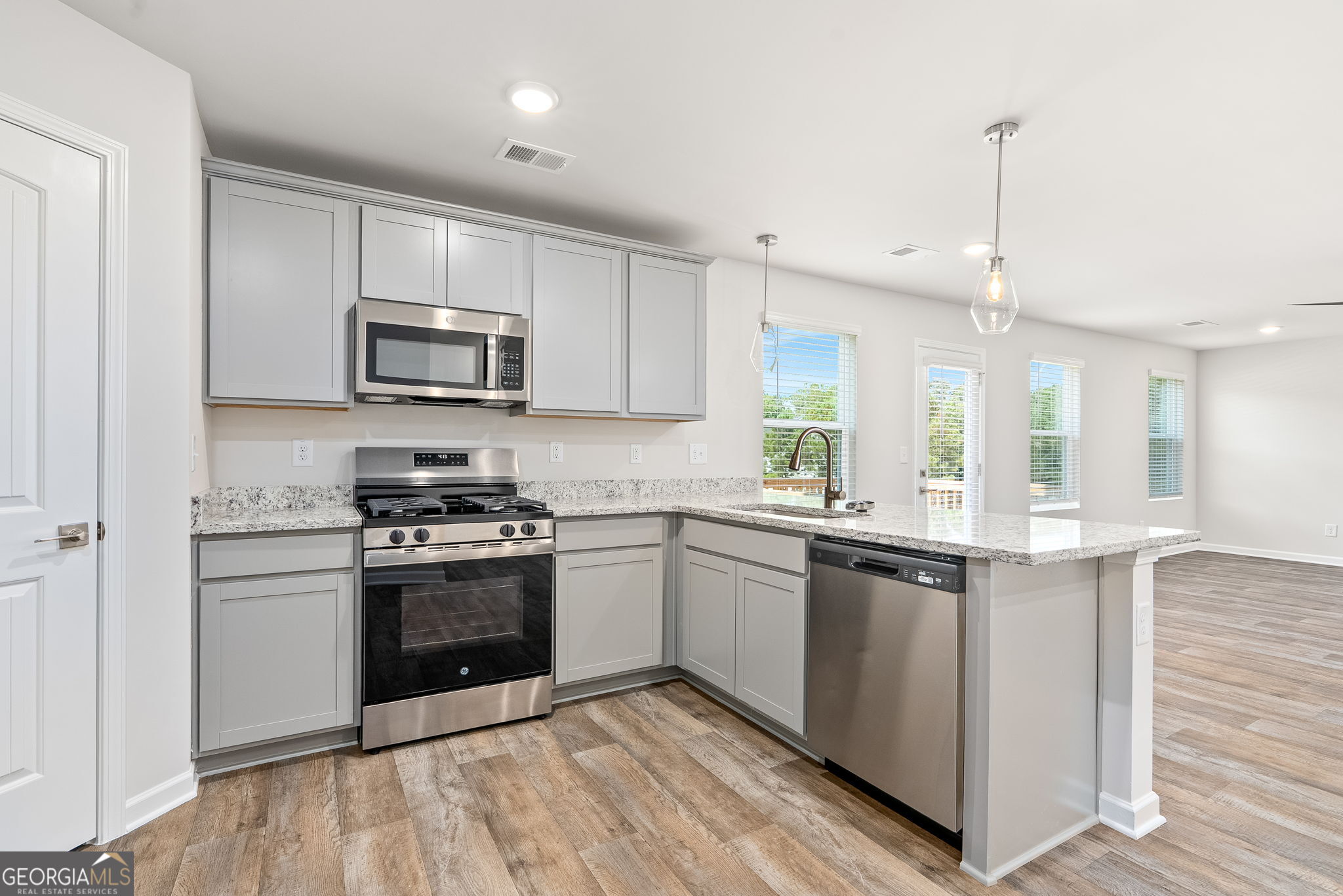 202 Freshwater Court Lagrange GA 30241