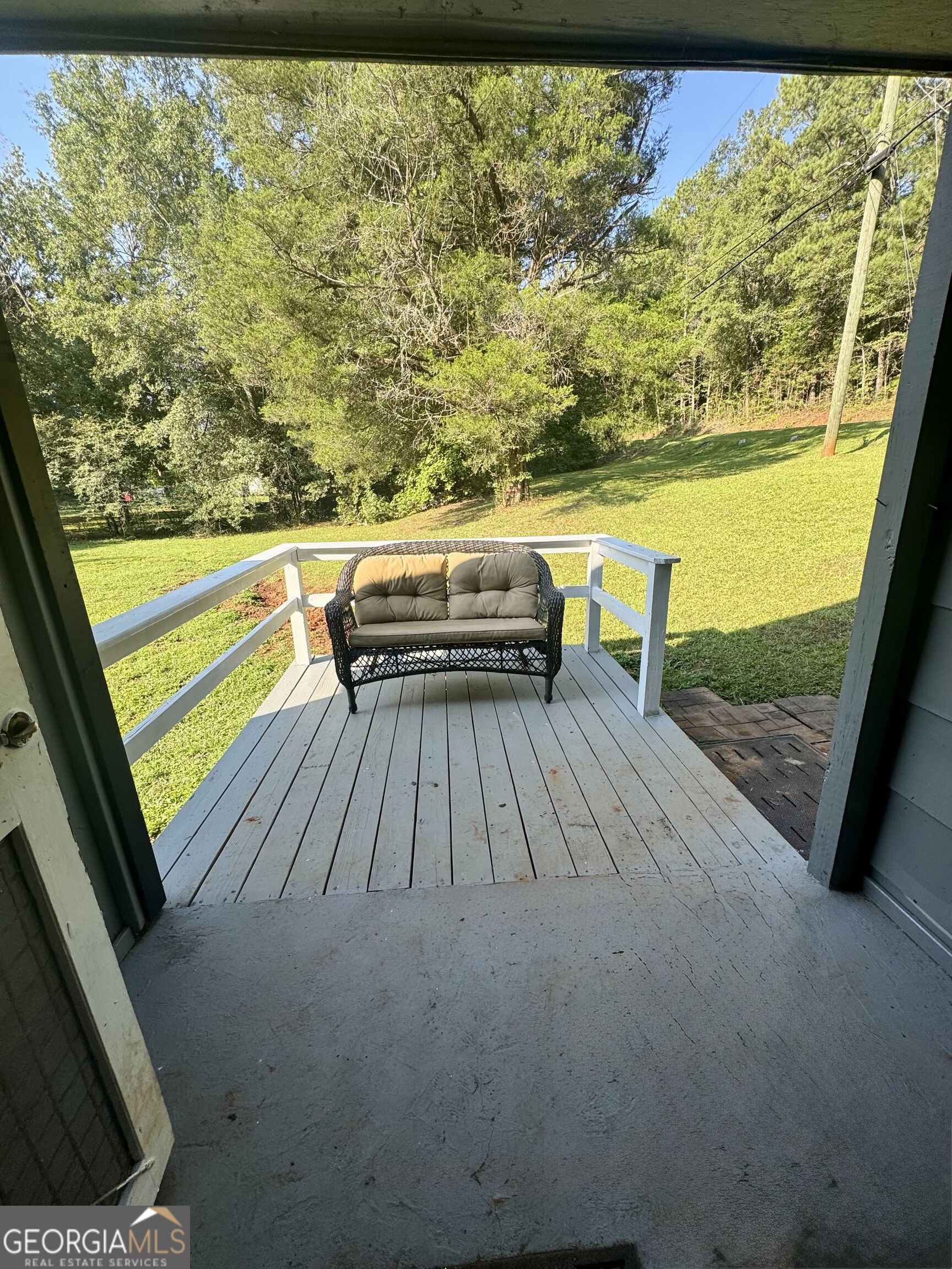 482 E Pine Lake Drive West Point GA 31833