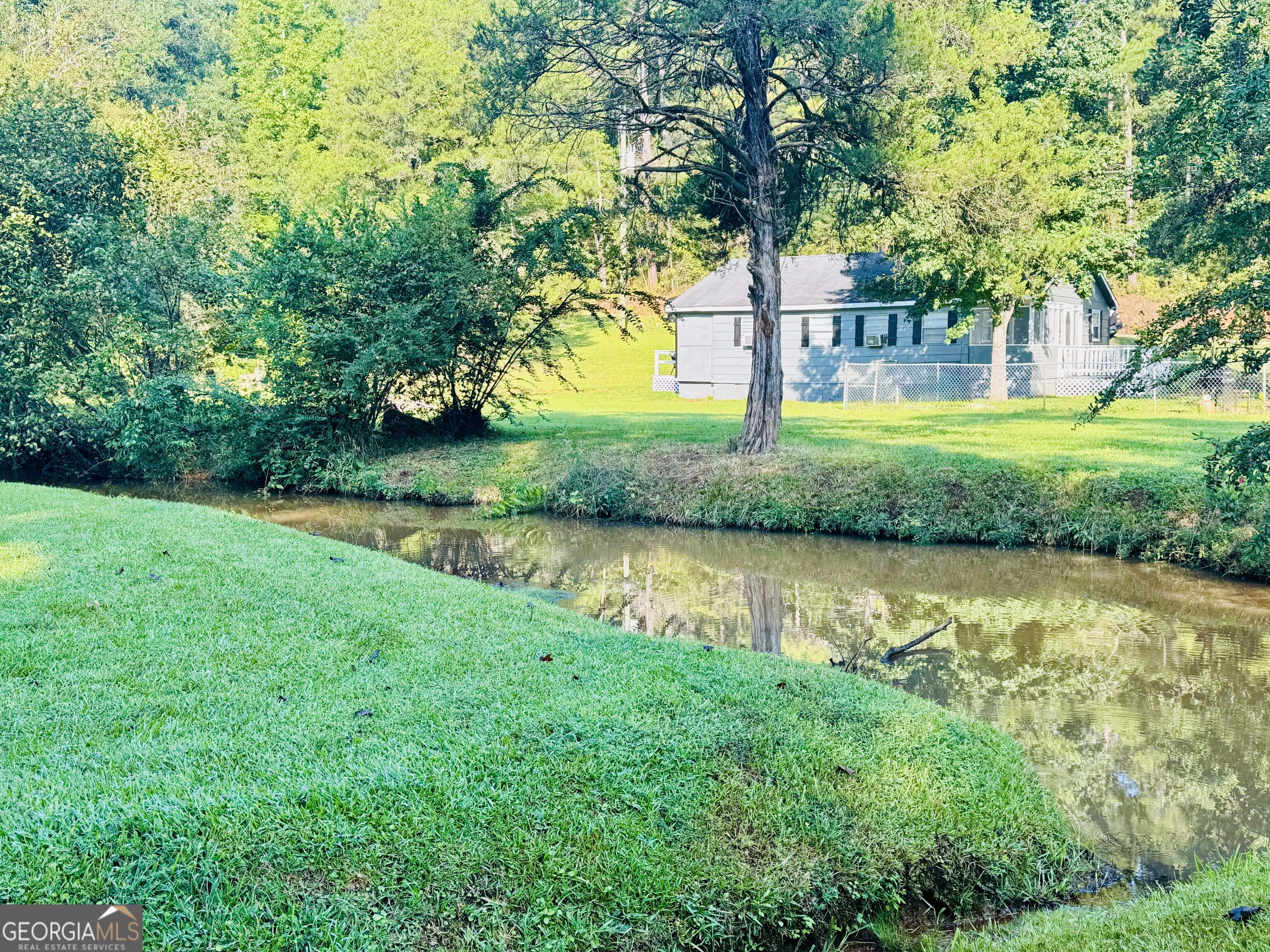 482 E Pine Lake Drive West Point GA 31833
