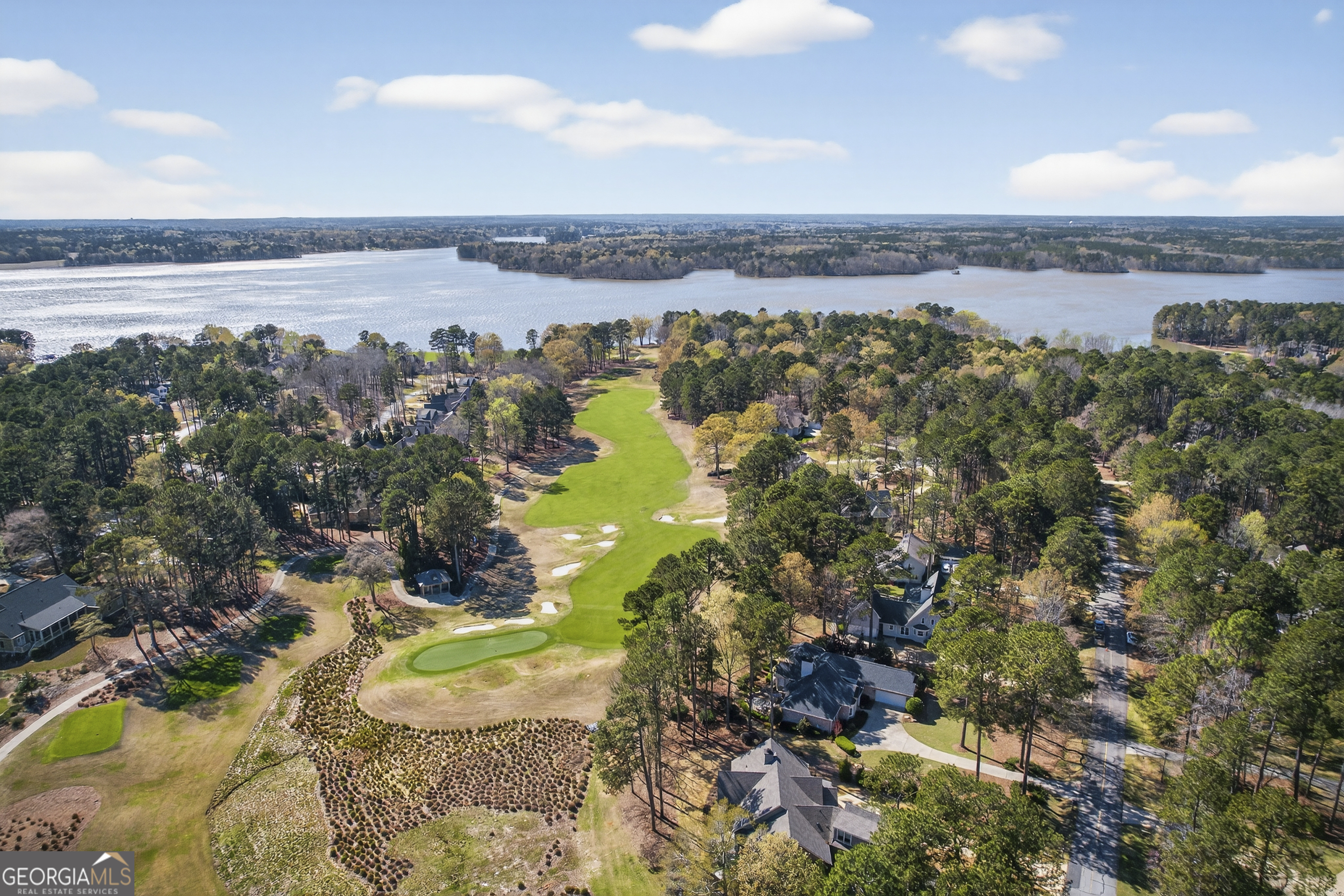 1811 Snug Harbor Drive Greensboro GA 30642