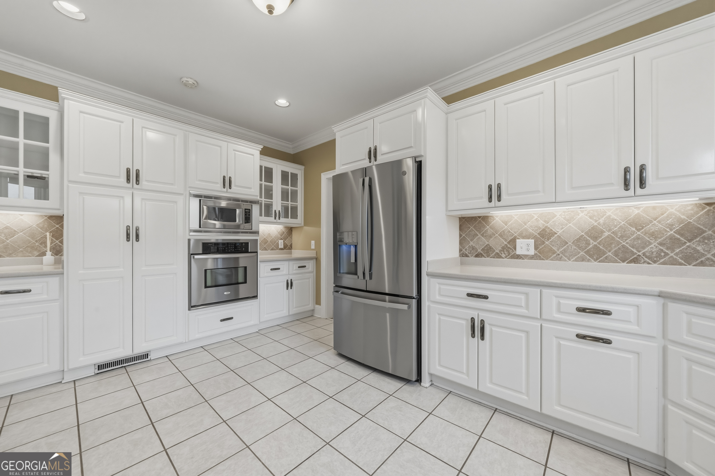 1811 Snug Harbor Drive Greensboro GA 30642