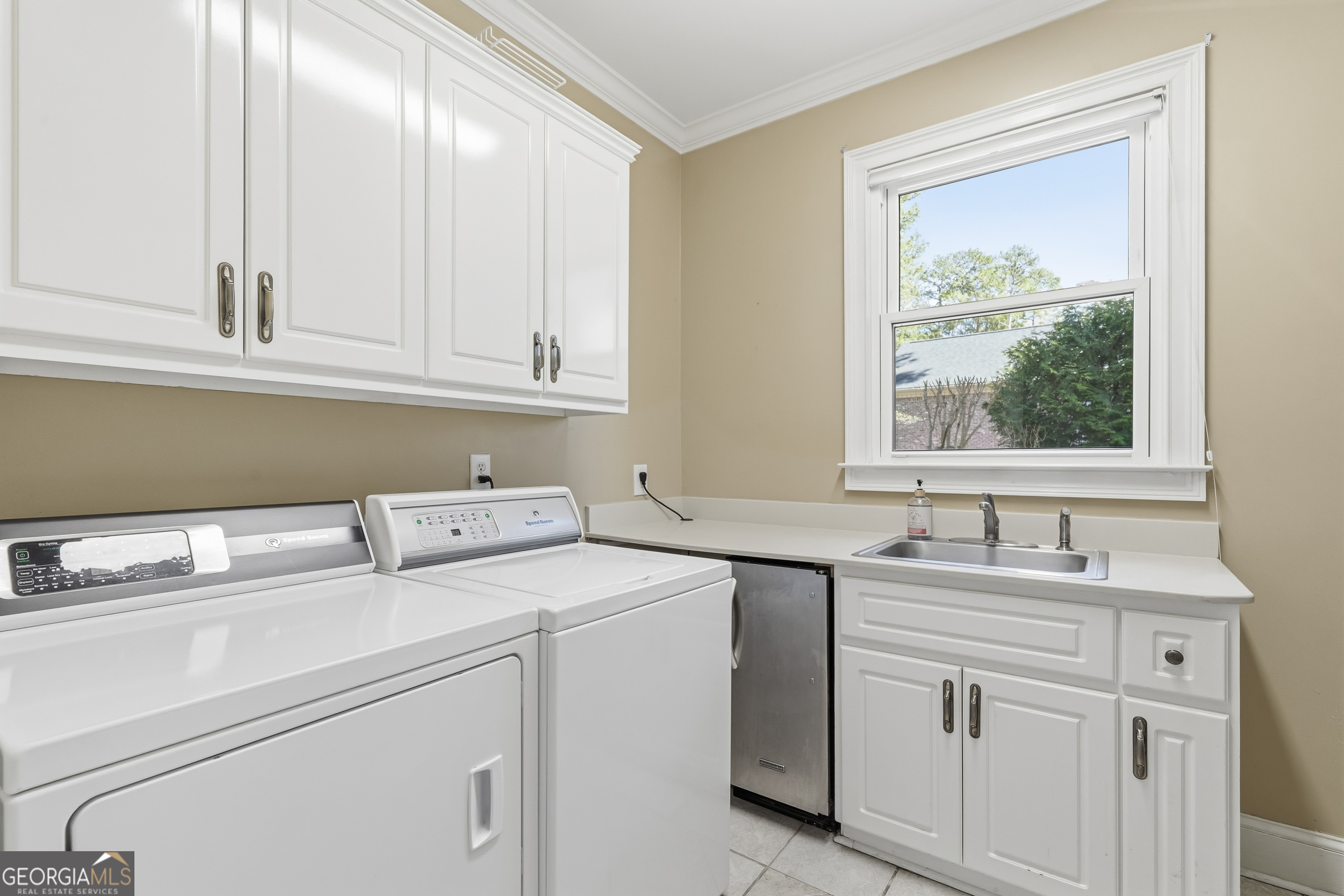 1811 Snug Harbor Drive Greensboro GA 30642