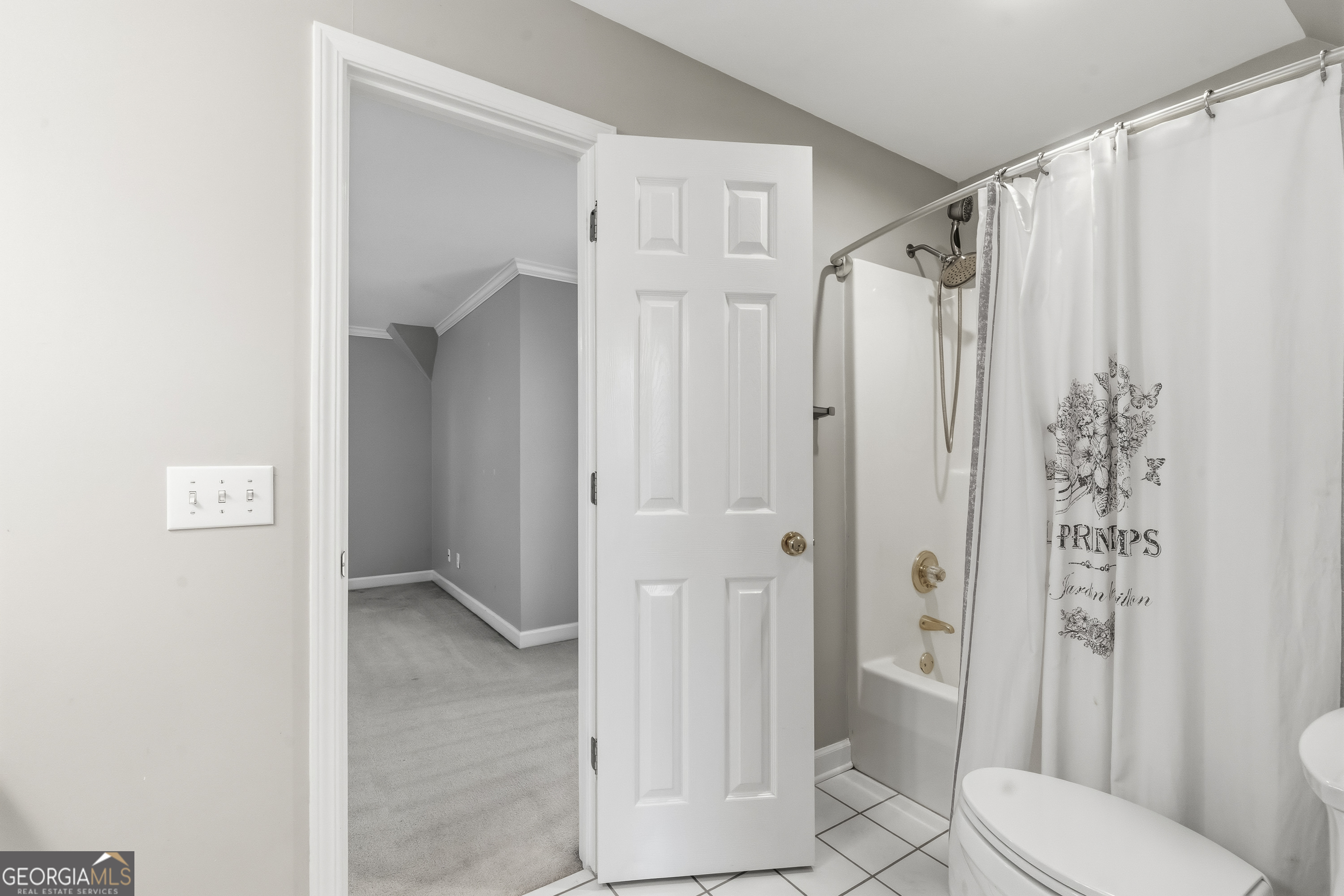 1811 Snug Harbor Drive Greensboro GA 30642