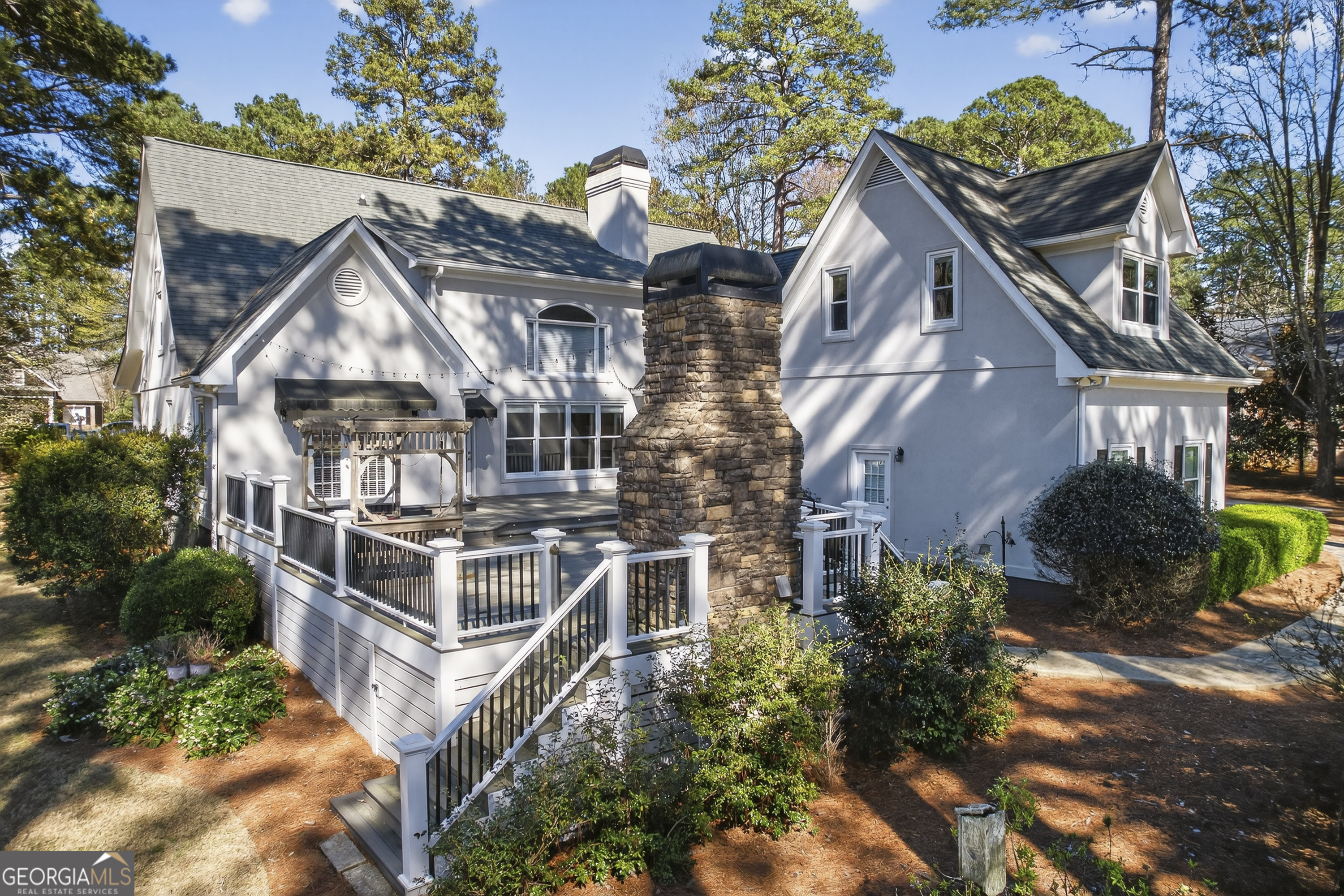 1811 Snug Harbor Drive Greensboro GA 30642