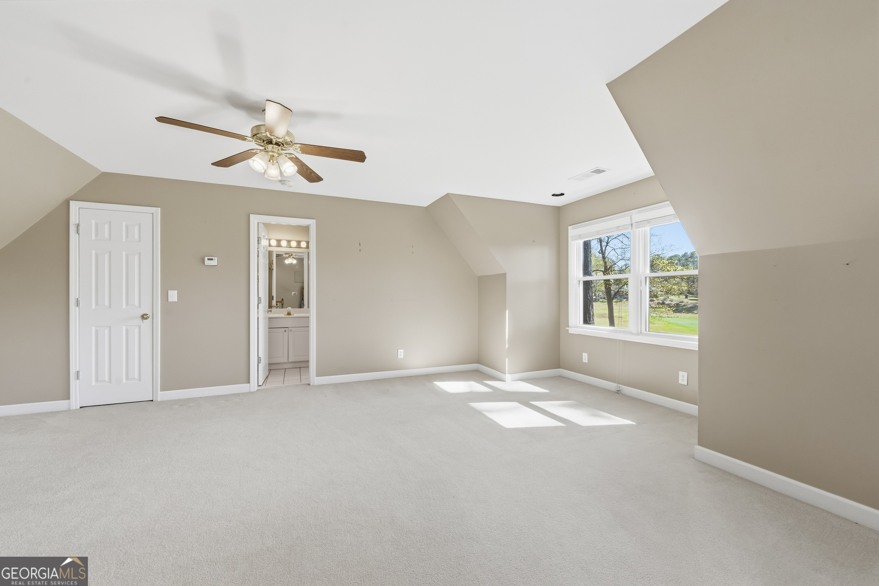 1811 Snug Harbor Drive Greensboro GA 30642