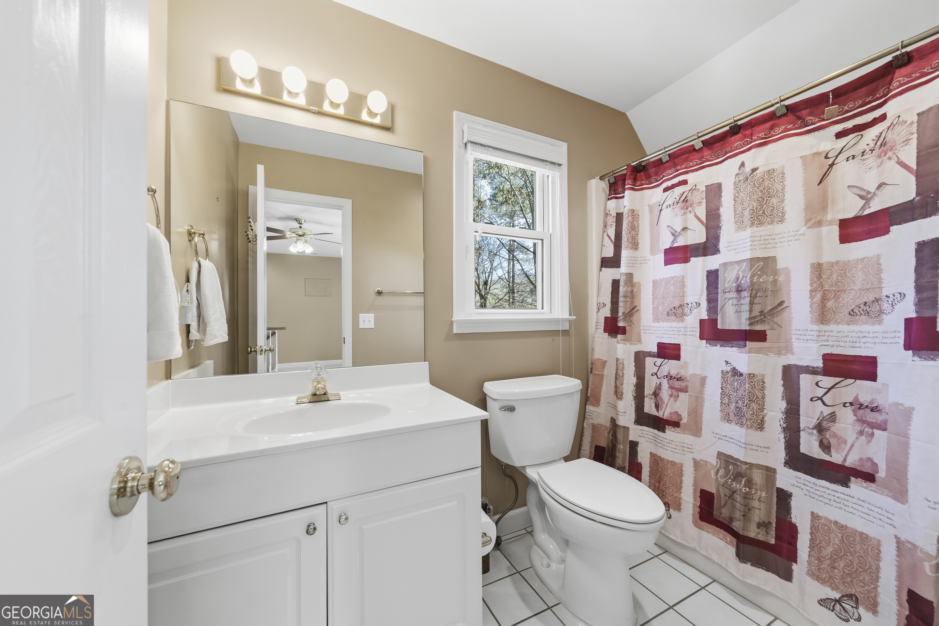 1811 Snug Harbor Drive Greensboro GA 30642