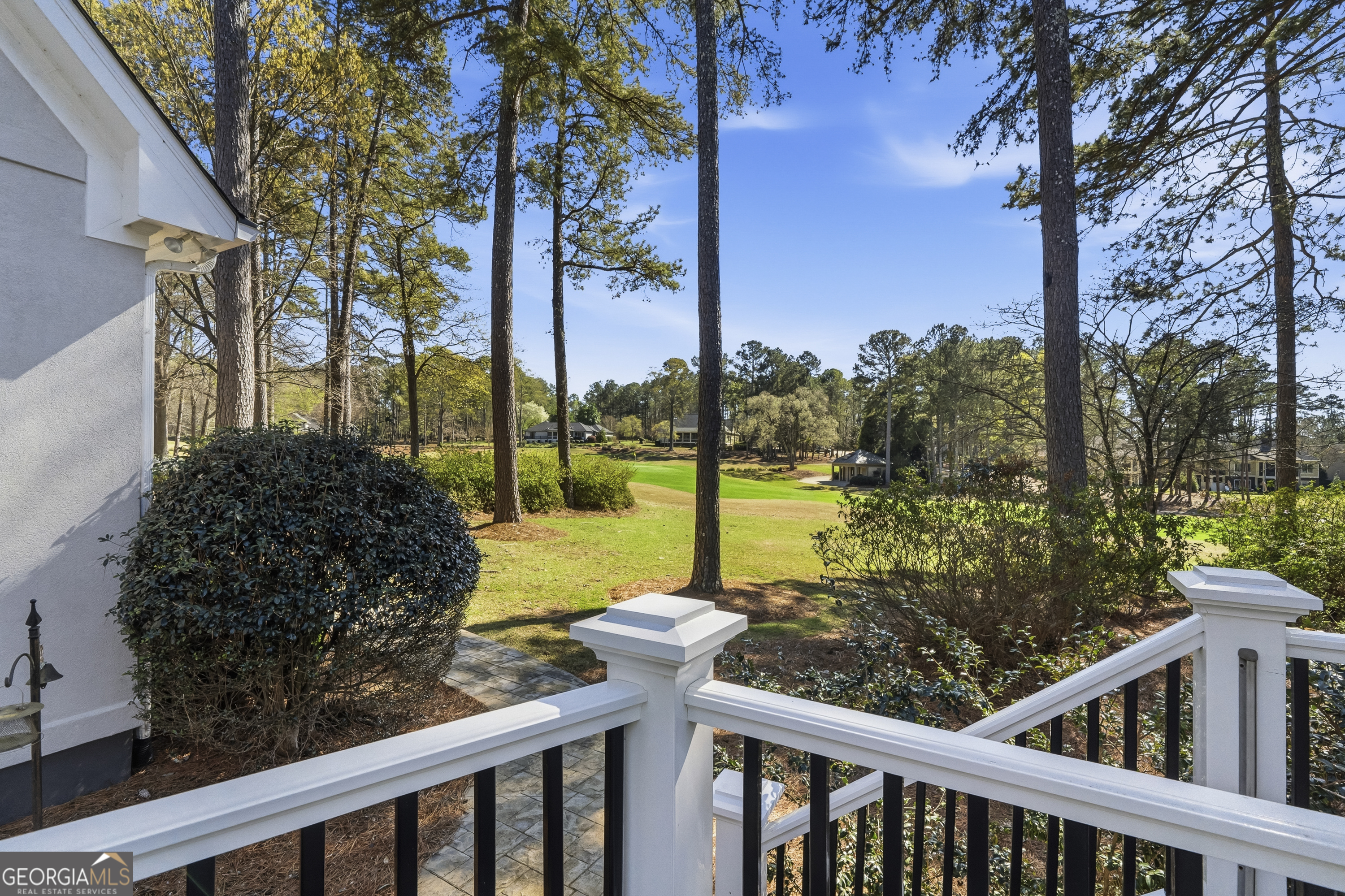 1811 Snug Harbor Drive Greensboro GA 30642