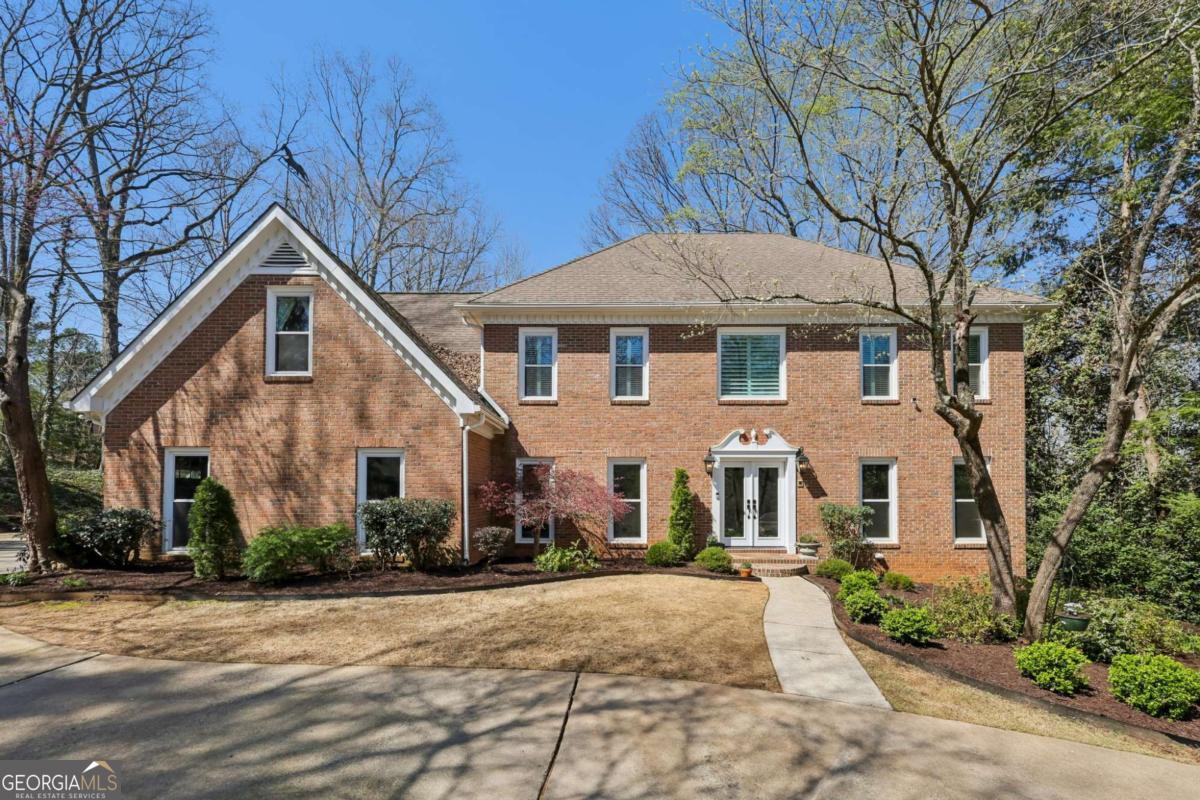 210 Willow Lake Cove Roswell GA 30075