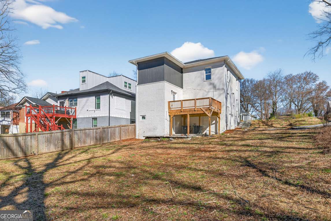 1046 Mayson Turner Road NW Atlanta GA 30314