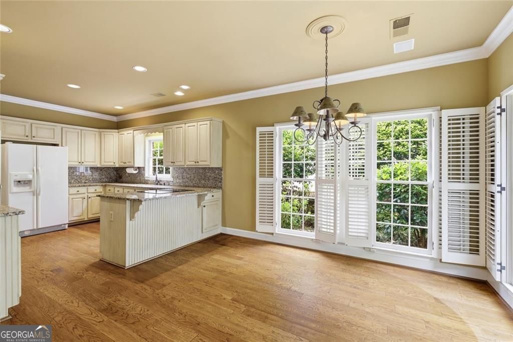 2570 Club Springs Drive Roswell GA 30076