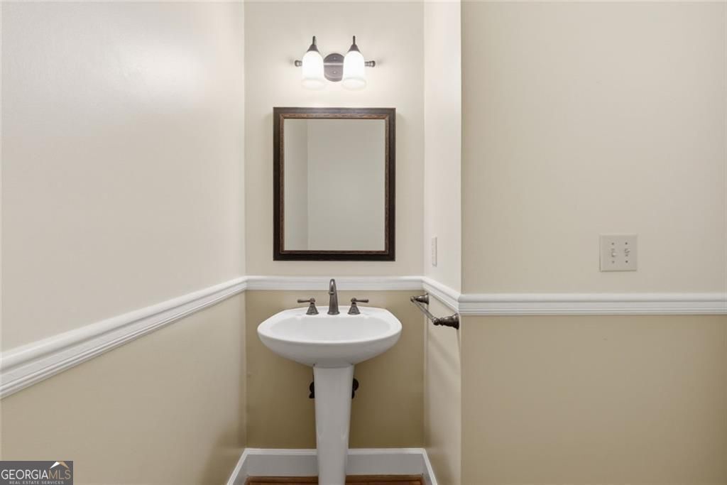 2570 Club Springs Drive Roswell GA 30076