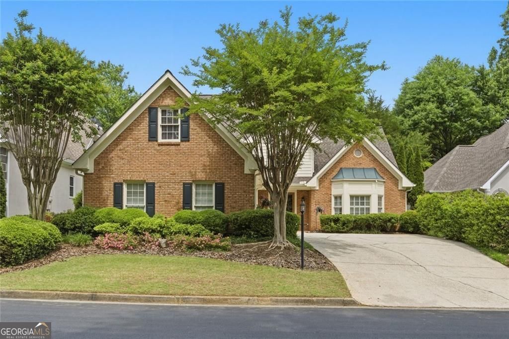 2570 Club Springs Drive Roswell GA 30076