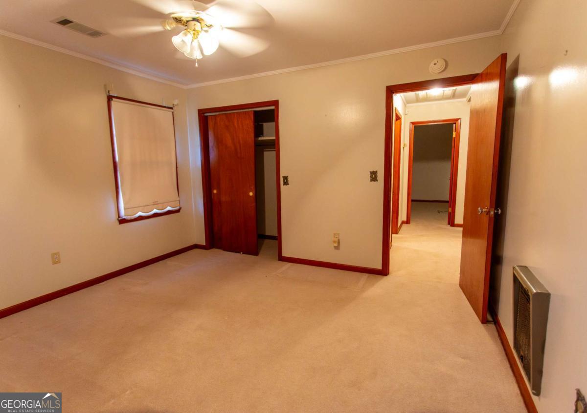 4360 E River Road Baxley GA 31513