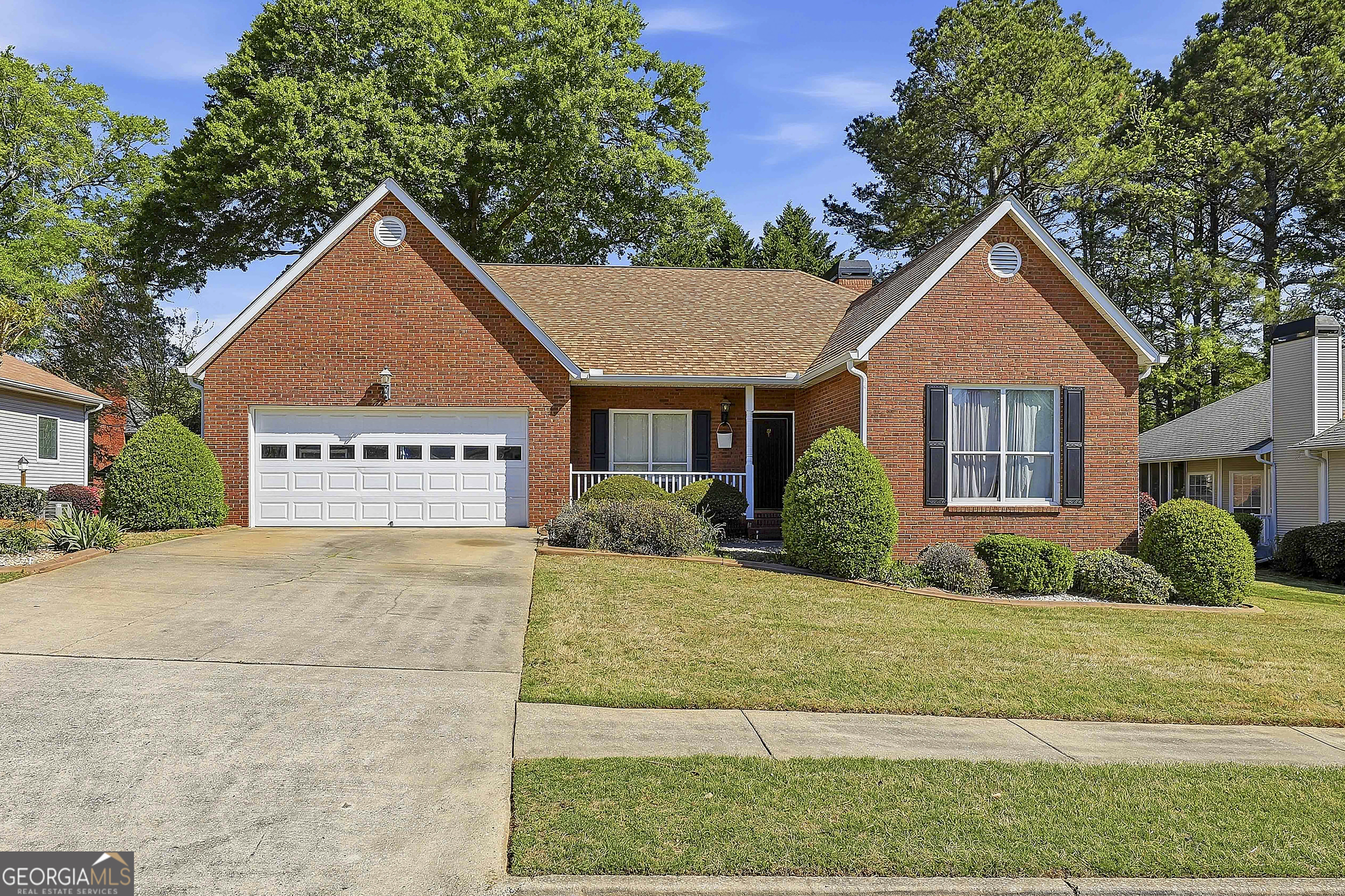 250 Brittany Chase Fayetteville GA 30214