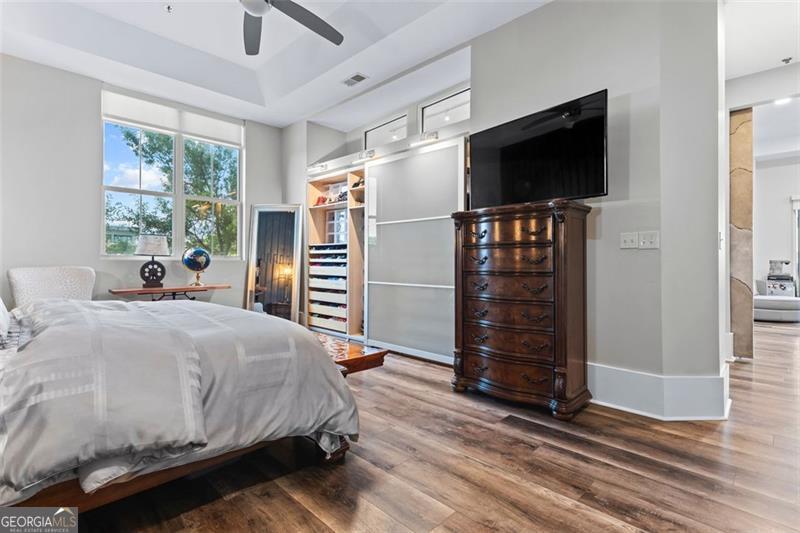 2881 Peachtree Road NE Atlanta GA 30305