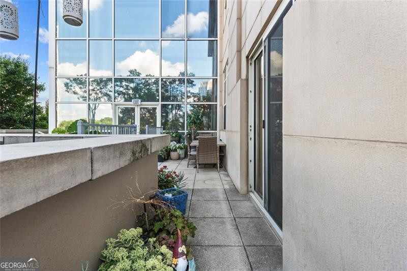 2881 Peachtree Road NE Atlanta GA 30305