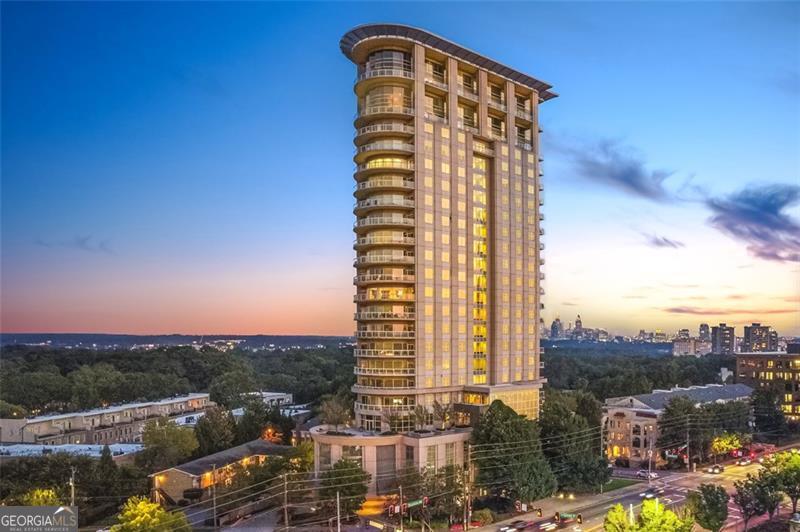 2881 Peachtree Road NE Atlanta GA 30305