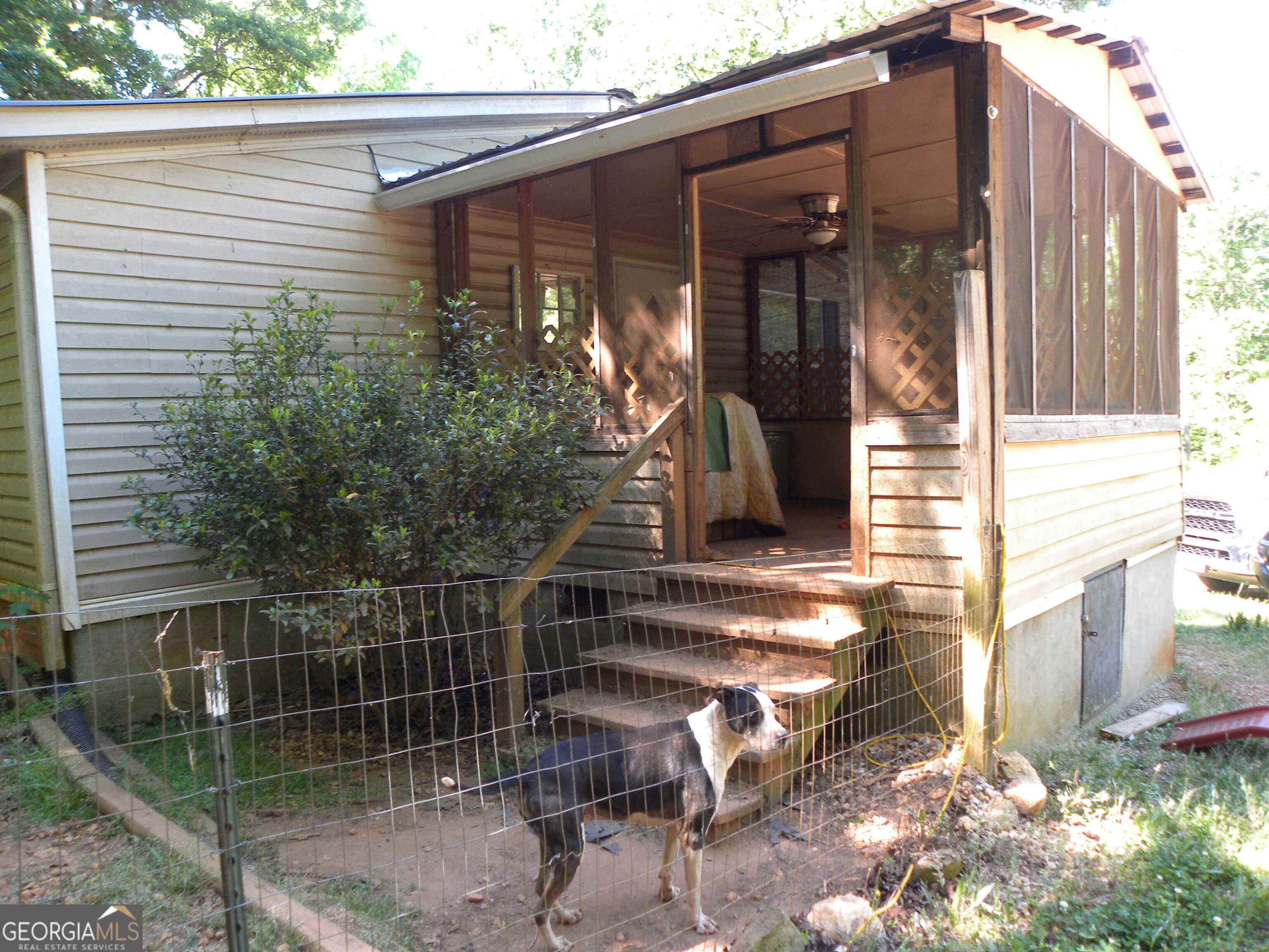 2627 Cole Road Carnesville GA 30521