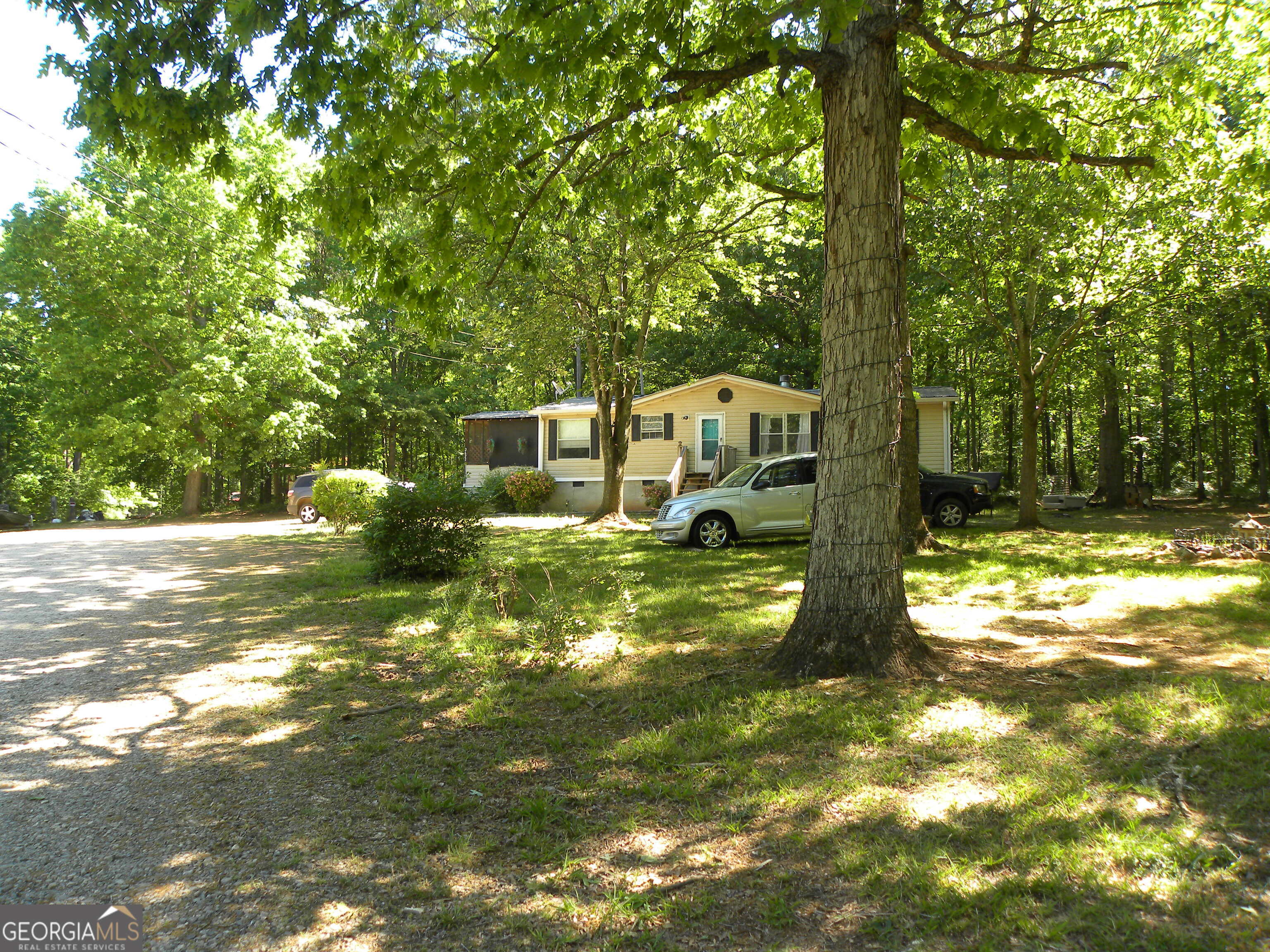 2627 Cole Road Carnesville GA 30521