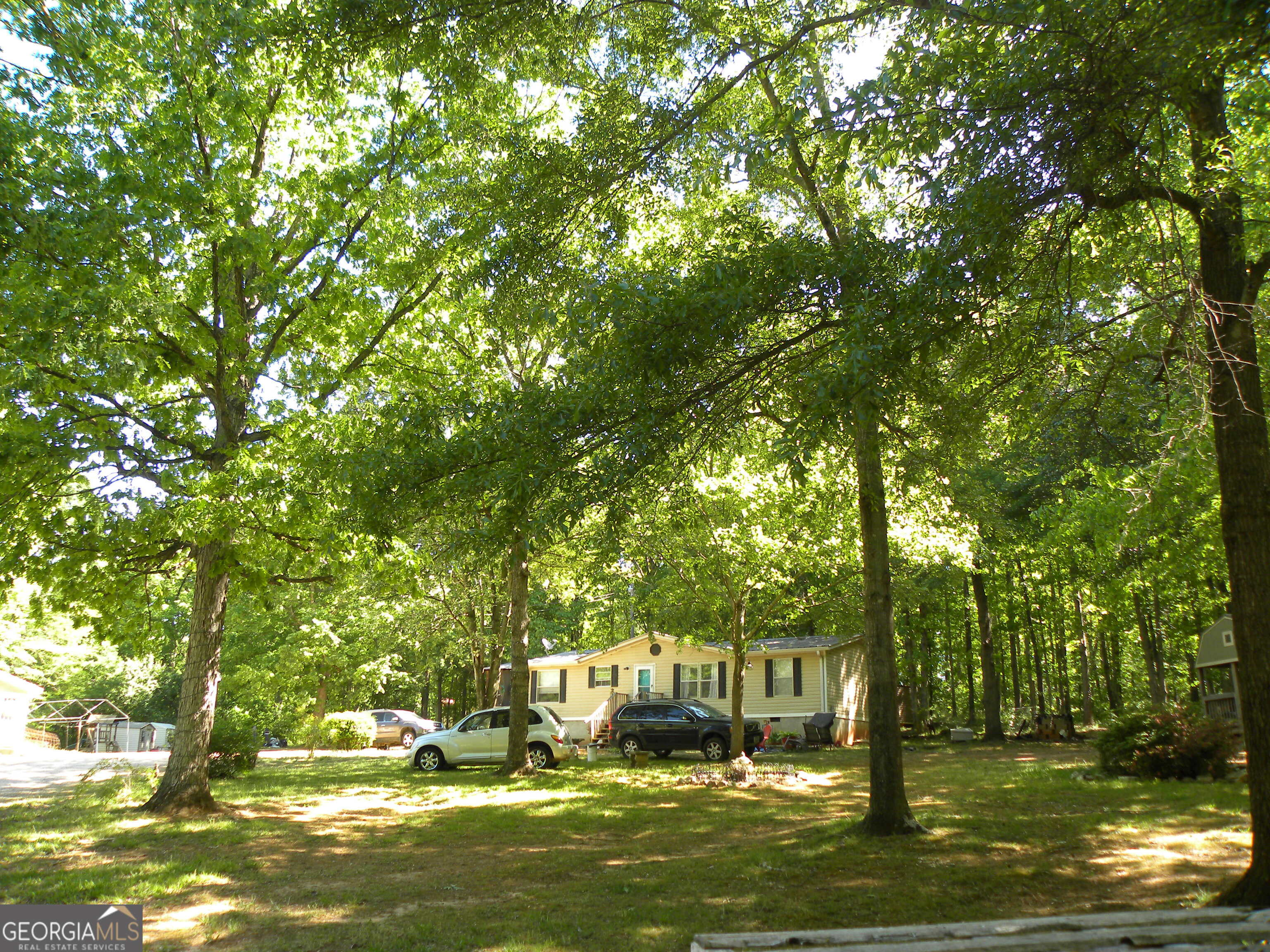 2627 Cole Road Carnesville GA 30521