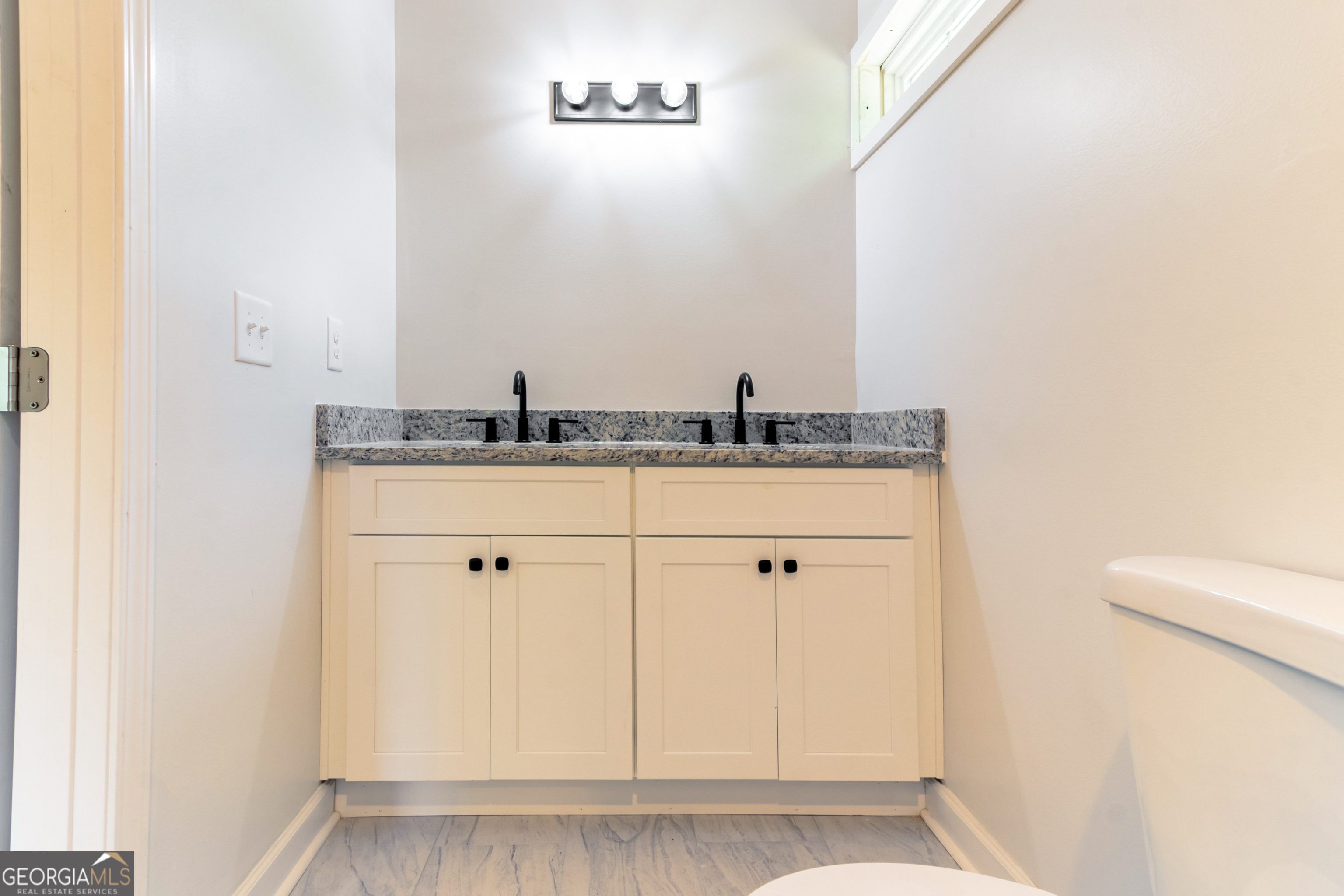 6532 Voyles Drive Riverdale GA 30274