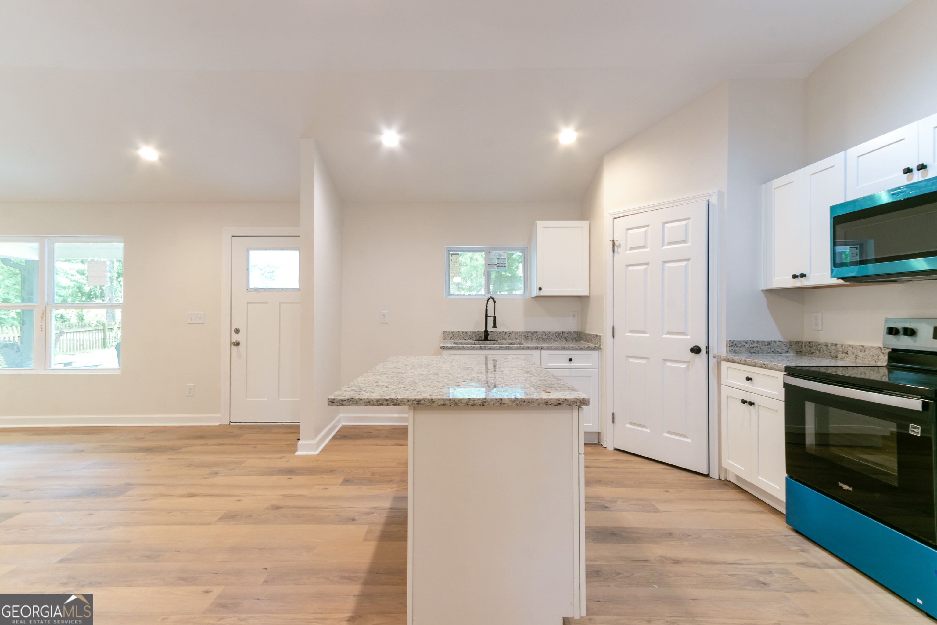 6532 Voyles Drive Riverdale GA 30274